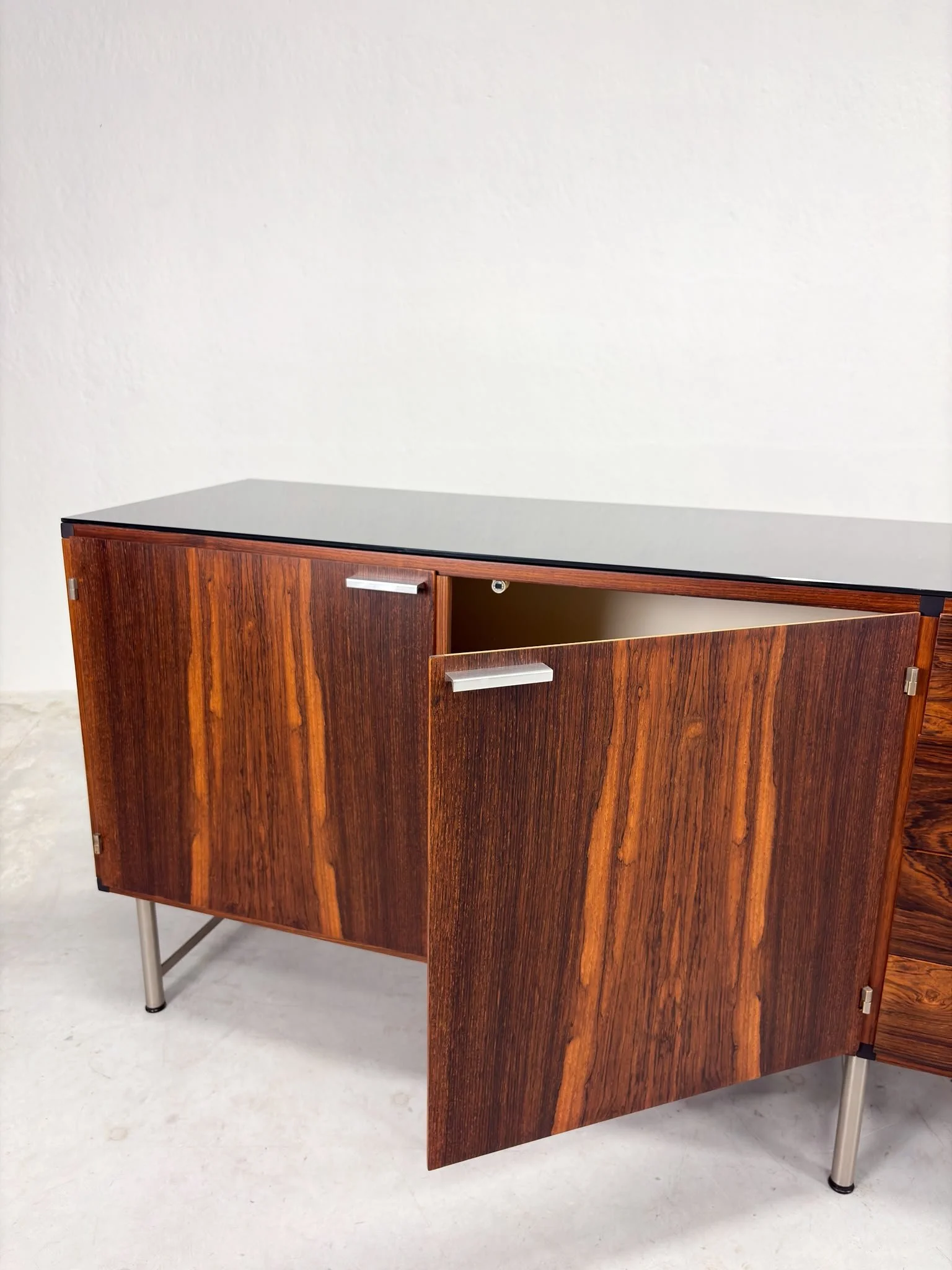 XL 'Made to Measure' Dressoir van Cees Braakman voor Pastoe (8).jpeg