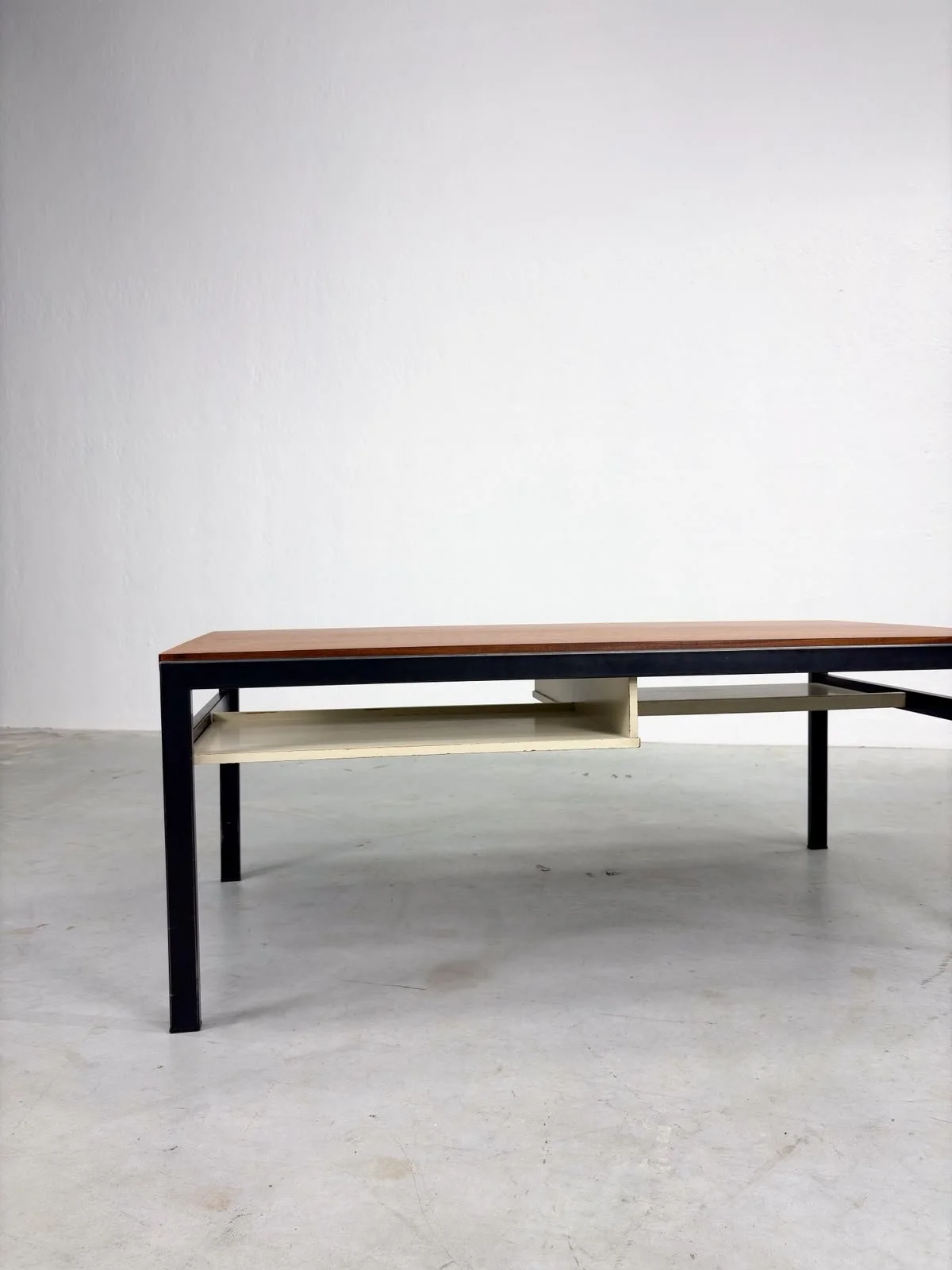 'TU04' Salontafel van Cees Braakman voor Pastoe (28).jpeg