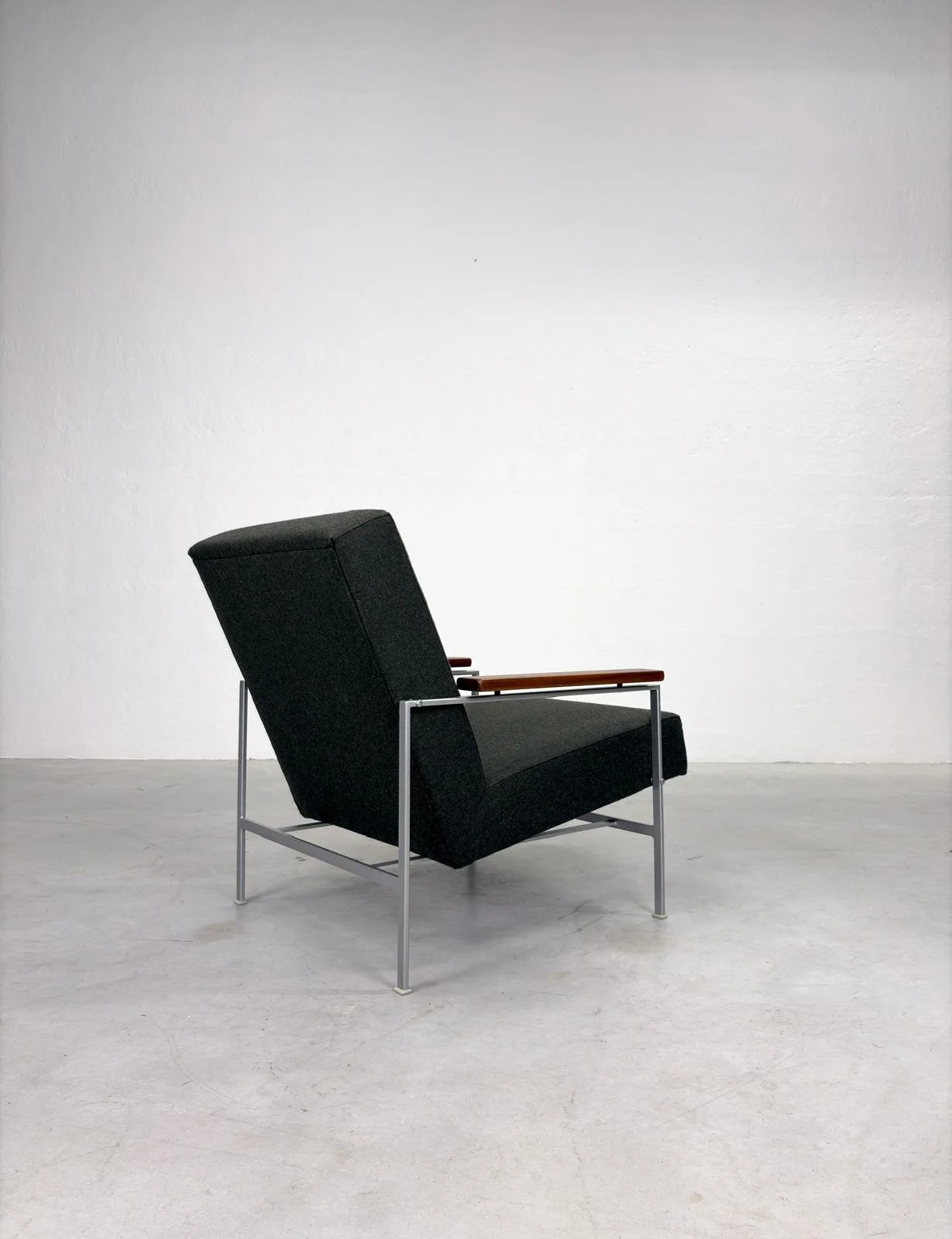 Fauteuil model '2280' van Rob Parry voor Gelderland (10).jpeg