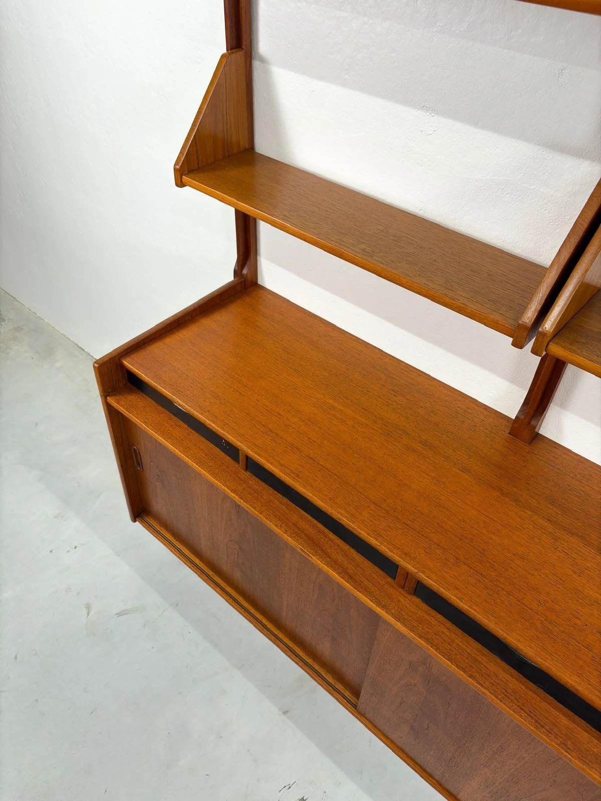Vintage Modulair Wandsysteem O.M.F. 'Elementa' (13).jpg