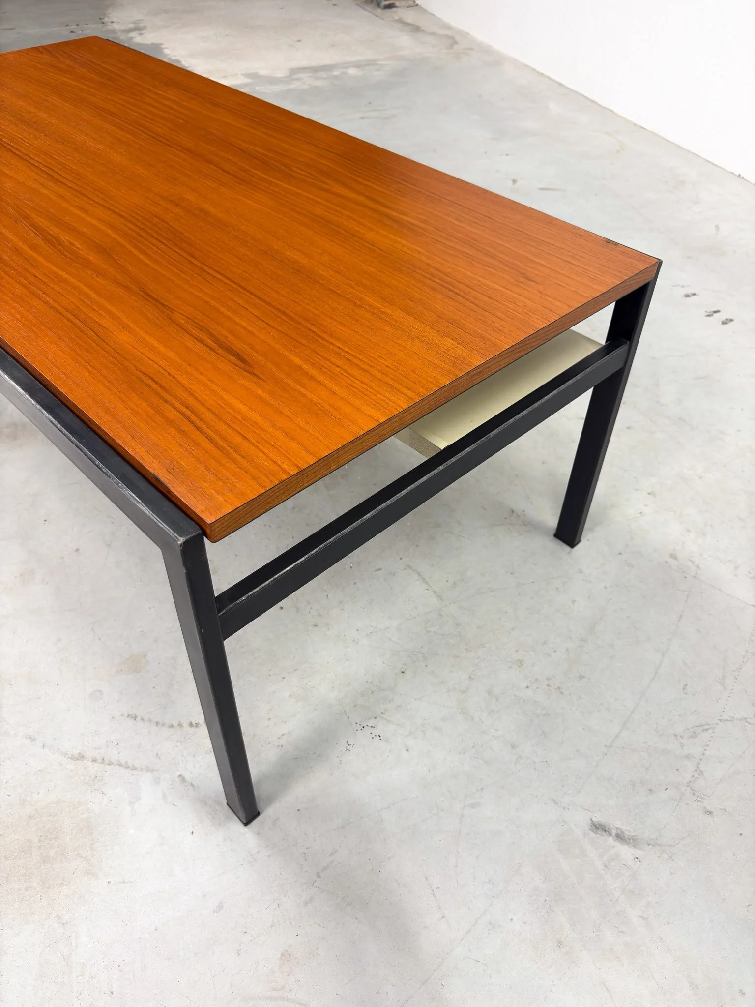 'TU04' Salontafel van Cees Braakman voor Pastoe (20).jpeg