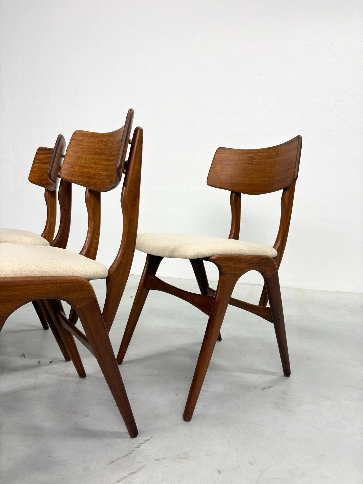 Set Mid-Century Eetkamerstoelen van Topform (17).jpeg