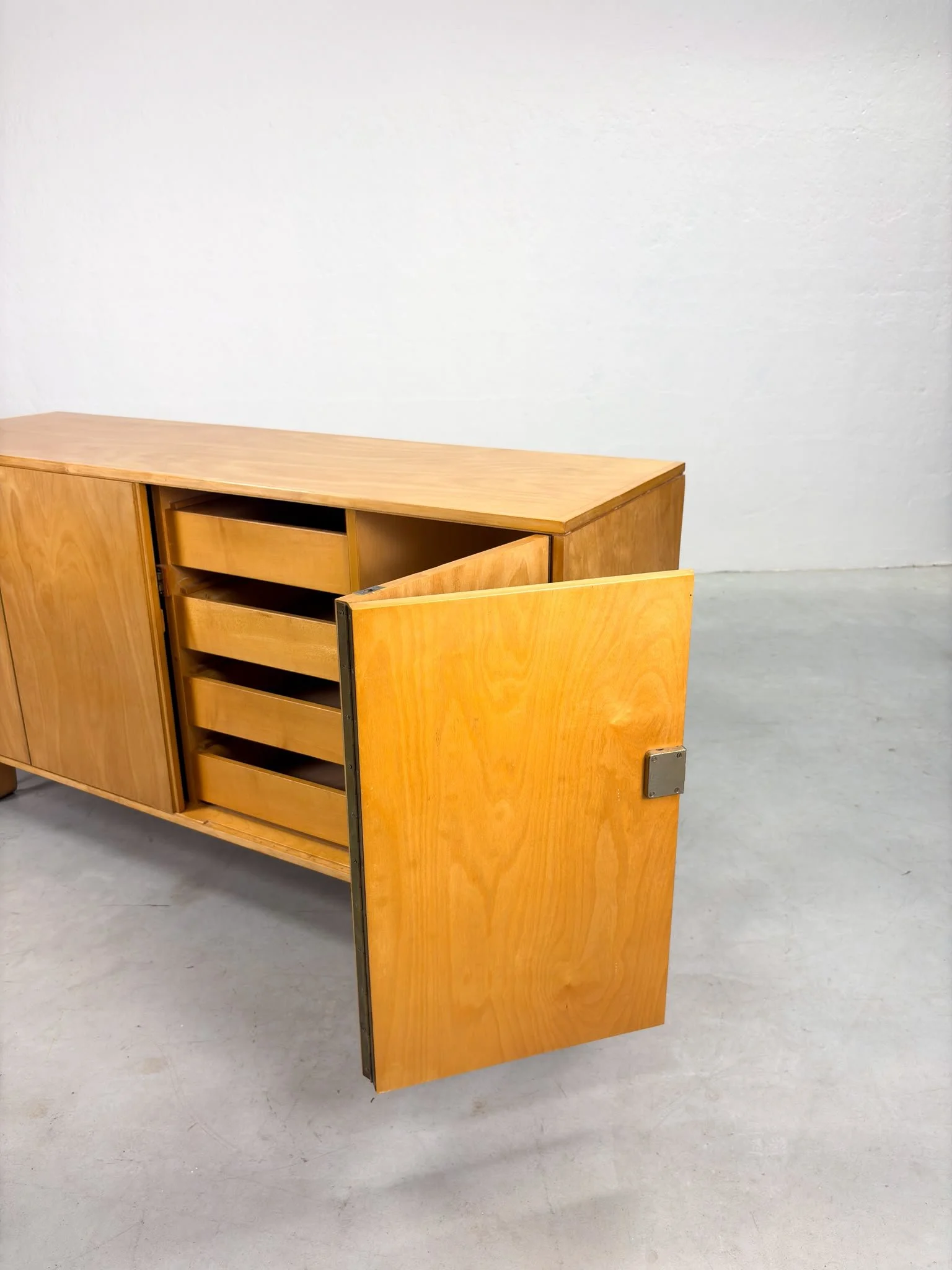 'DB02' Dressoir van Cees Braakman voor Pastoe (13).jpeg