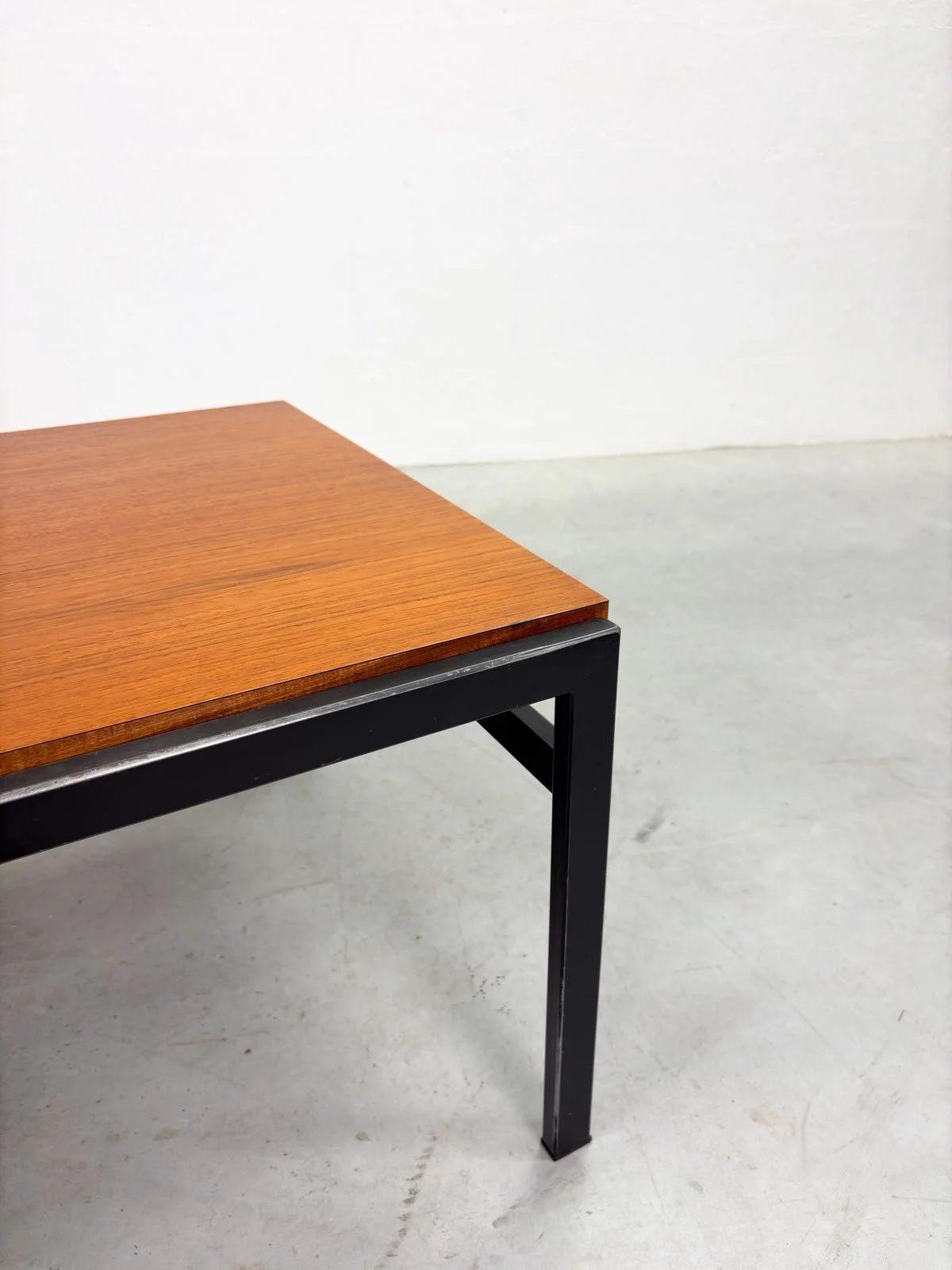 'TU04' Salontafel van Cees Braakman voor Pastoe (32).jpeg