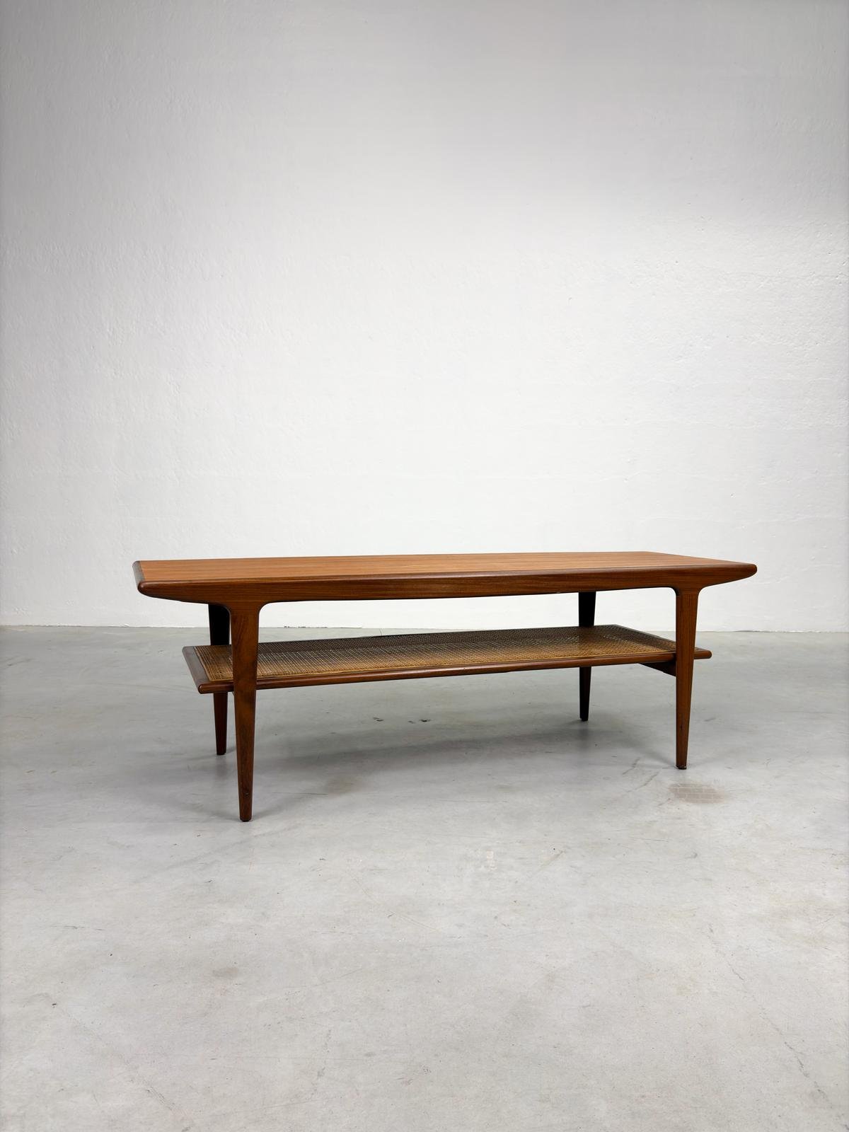 Mid-Century Salontafel van John Herbert voor A Younger (1).jpeg