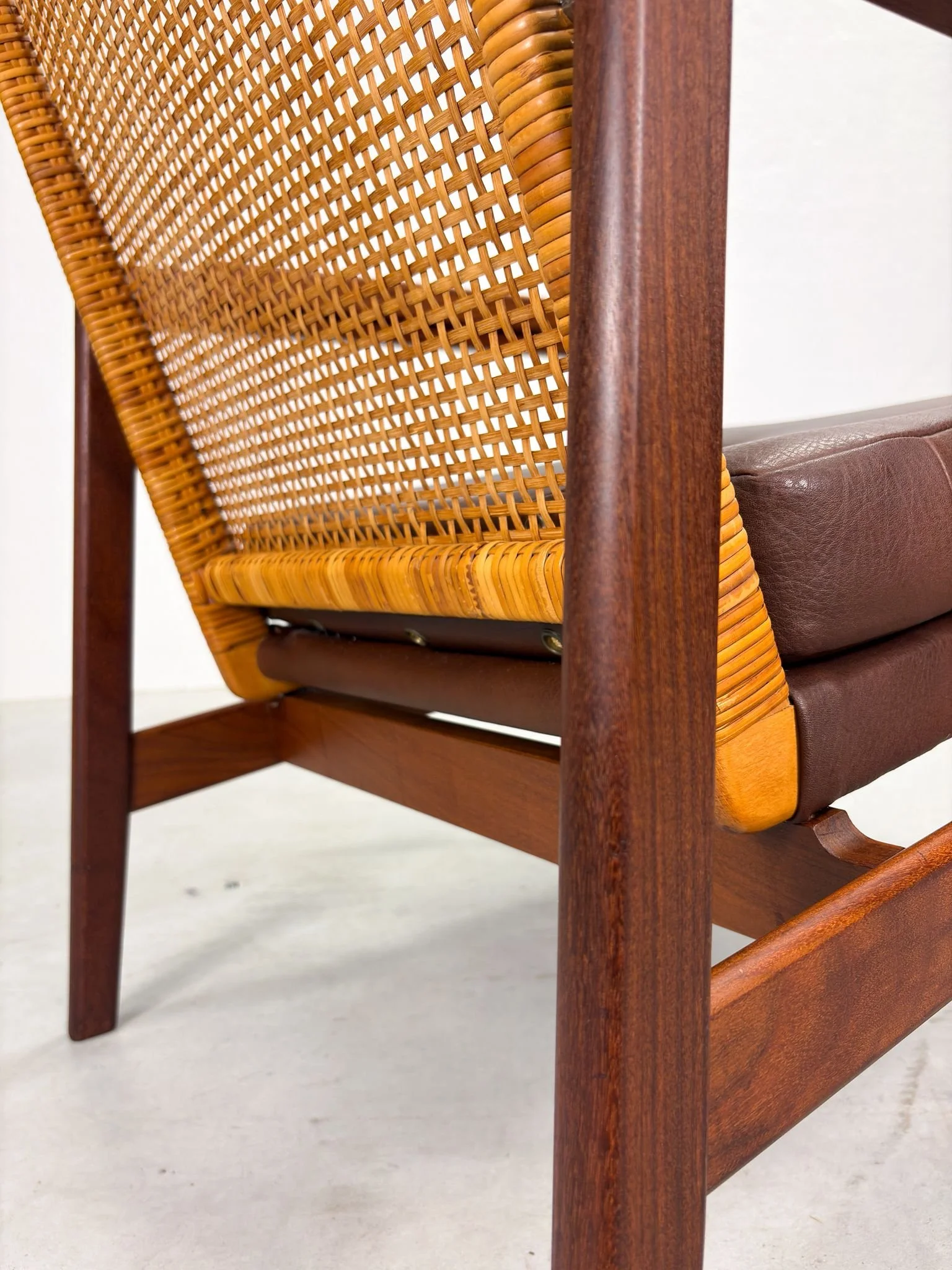 Mid-century Fauteuil van P.J Muntendam voor Gebr. Jonkers (15).jpeg