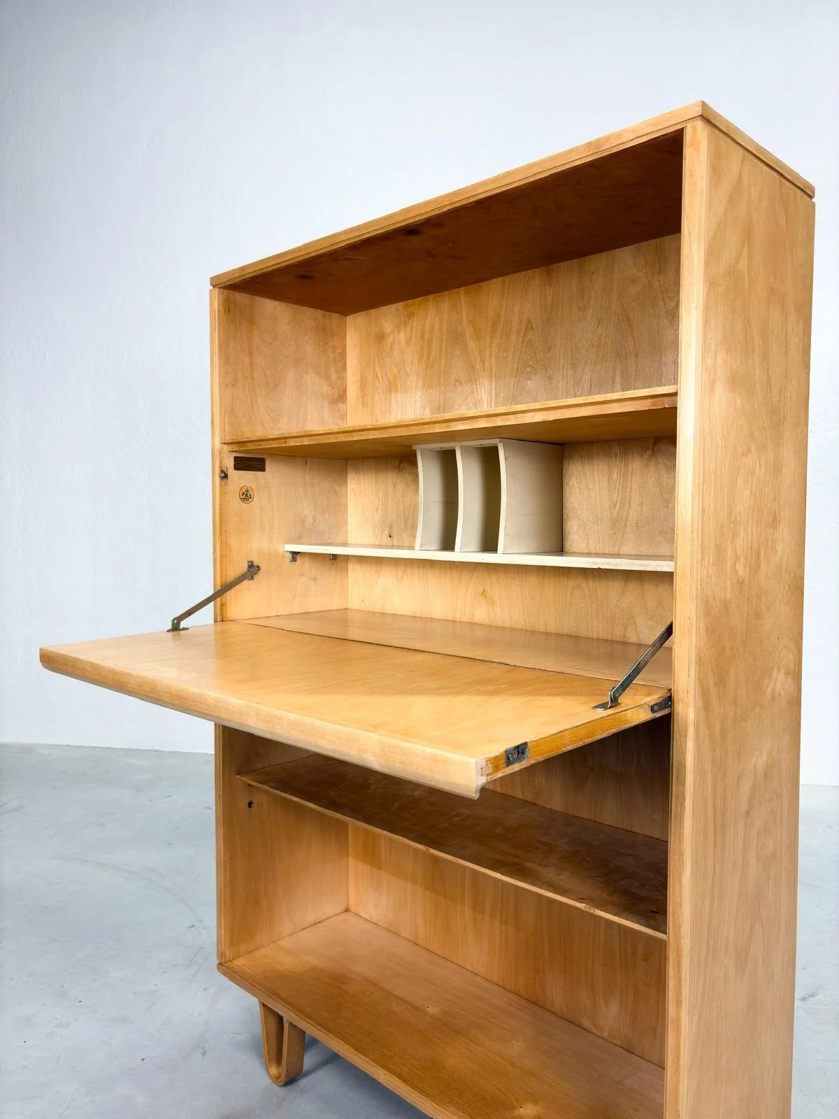 Pastoe 'BB04' Secretaire van Cees Braakman (17).jpeg