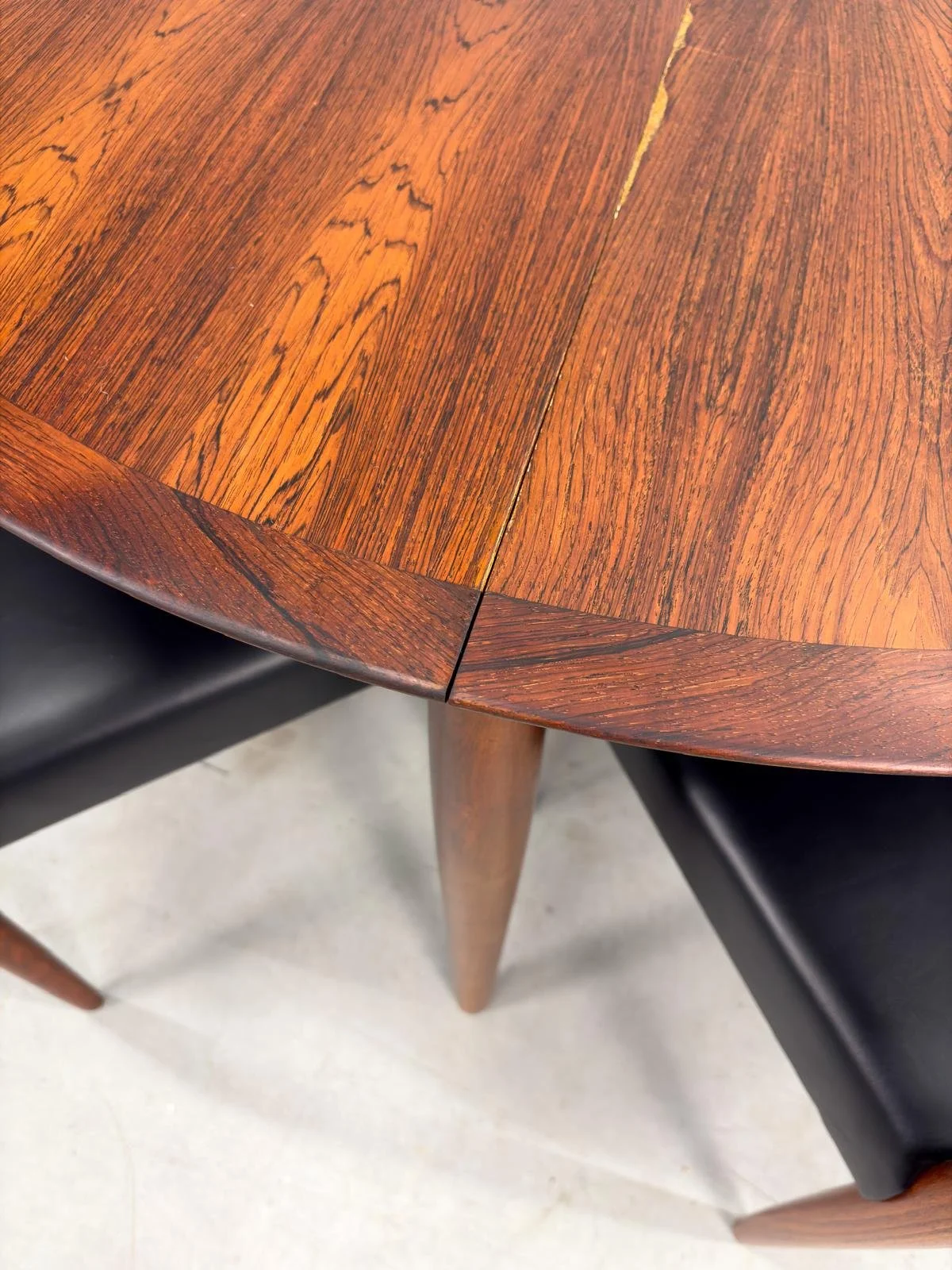 Mid-century Palissander Eetkamerset van Lübke (18).jpeg