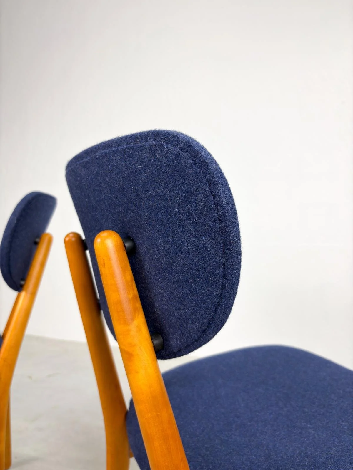 Set 'SB13' Eetkamerstoelen van Cees Braakman voor Pastoe (18).jpeg