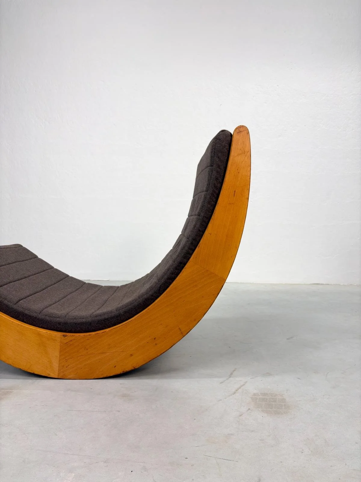 Verner Panton 'Relaxer' Rocking Chair voor Rosenthal (16).jpeg