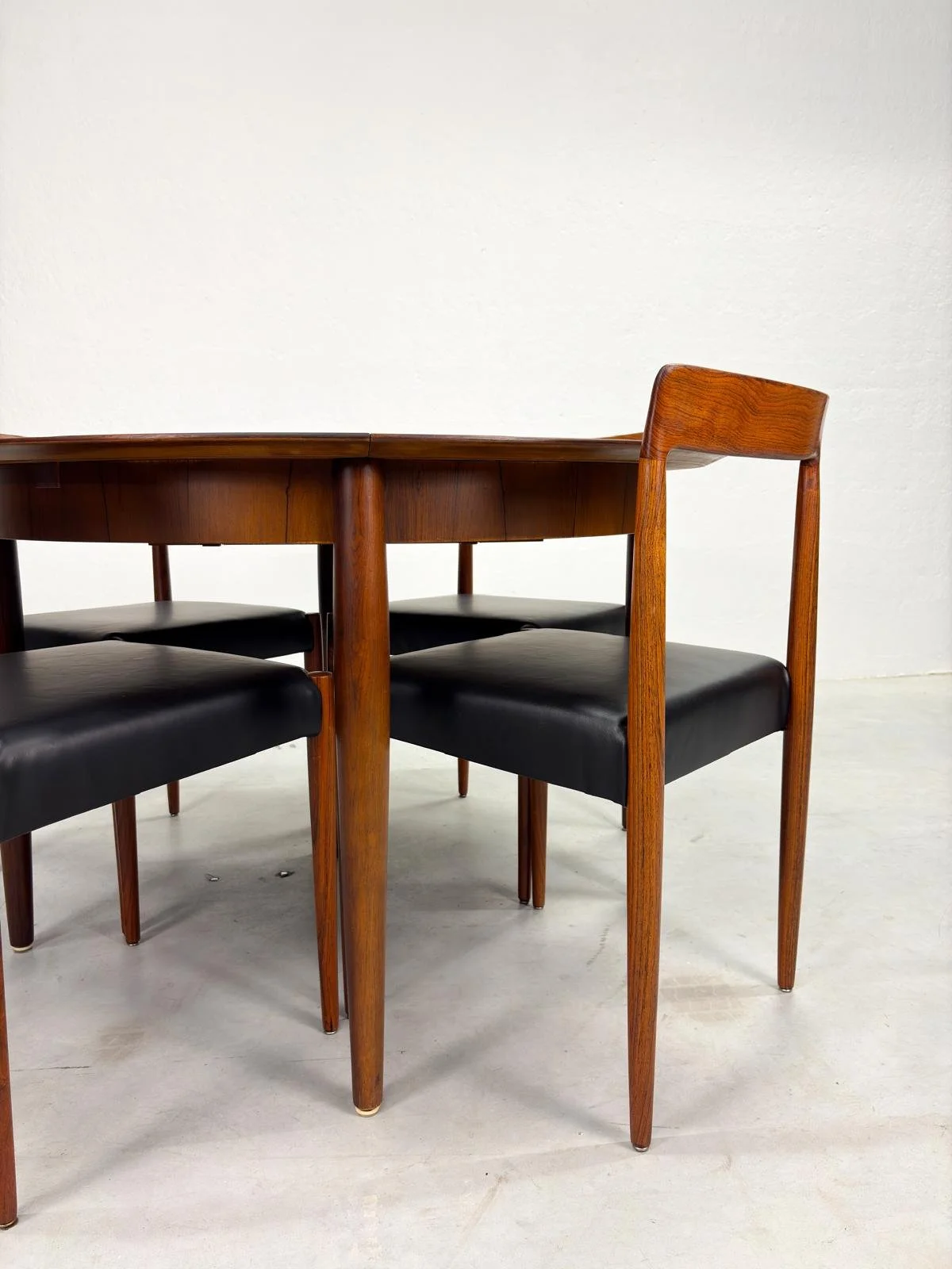 Mid-century Palissander Eetkamerset van Lübke (1).jpeg