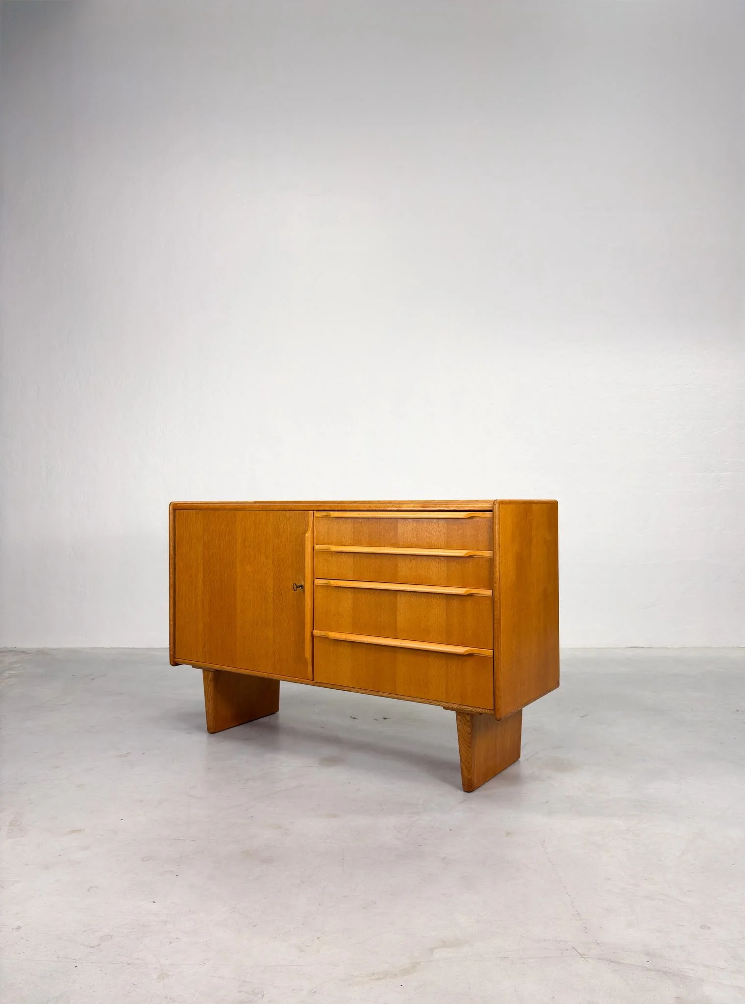 'DE01' Dressoir van Cees Braakman voor Pastoe