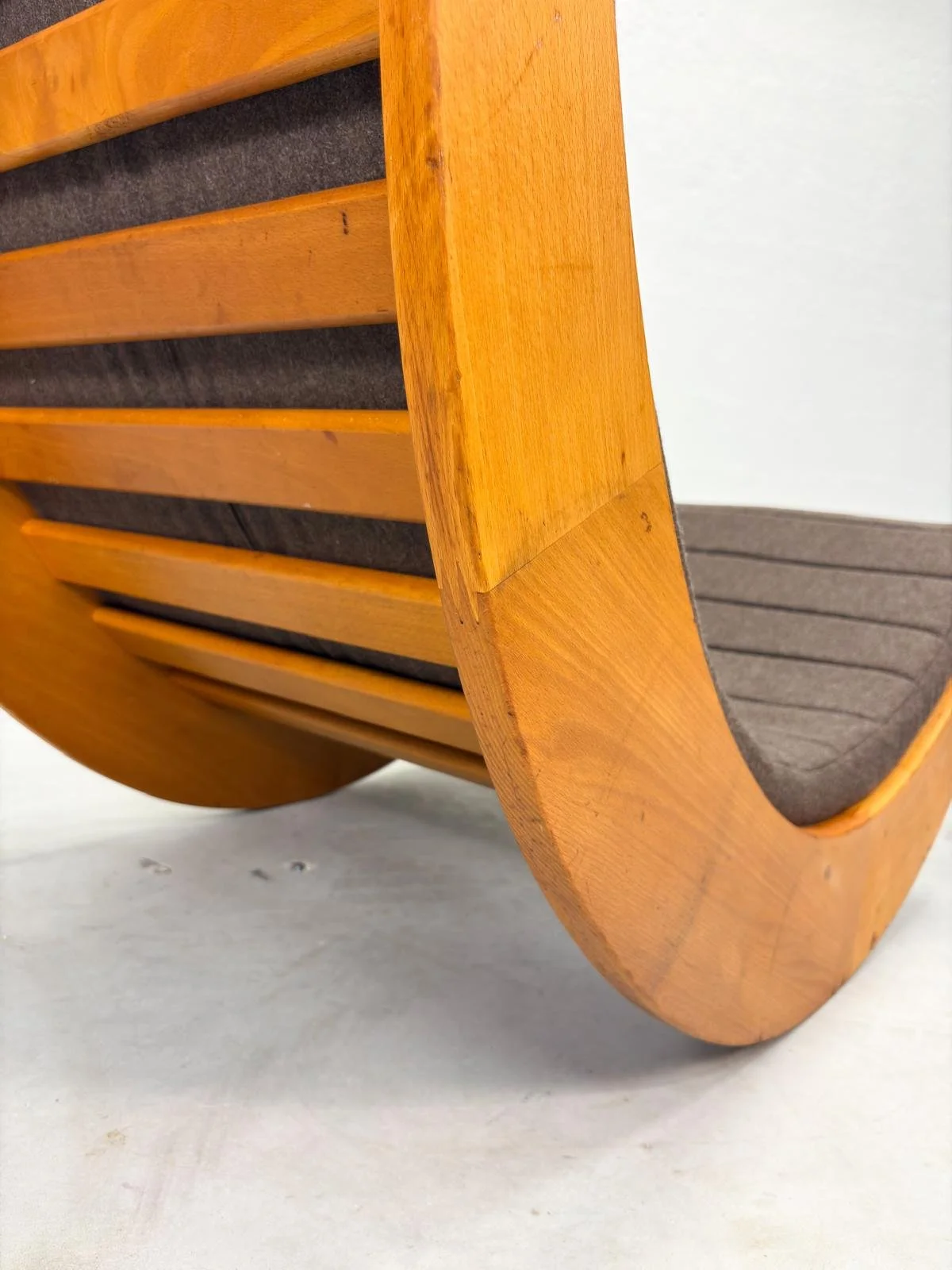 Verner Panton 'Relaxer' Rocking Chair voor Rosenthal (11).jpeg