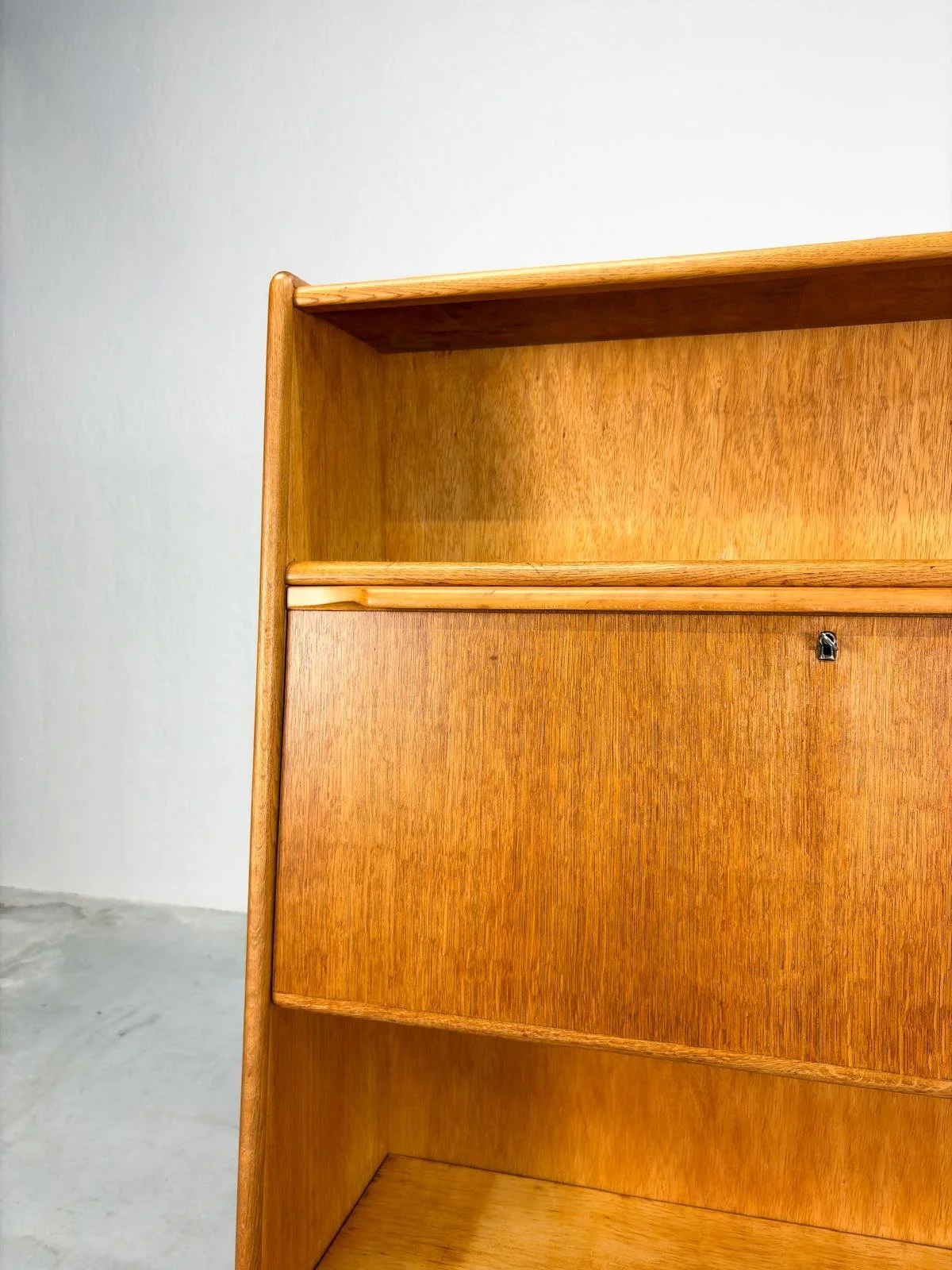 Pastoe 'BE04' Secretaire van Cees Braakman (15).jpeg