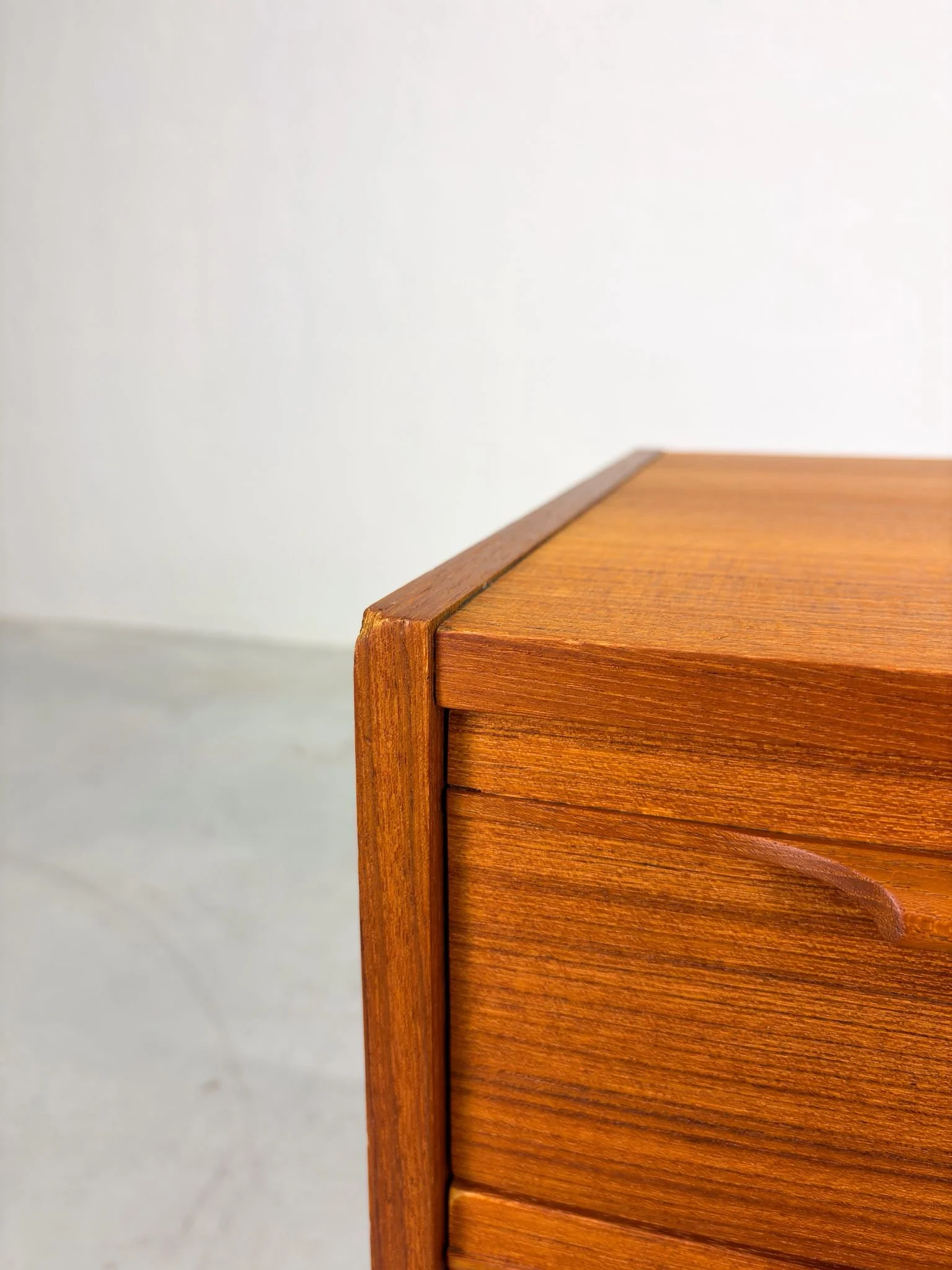 Mid-century 'Mahjongg' Ladekast van Ouwenbroek's Meubelfabriek (7).jpeg