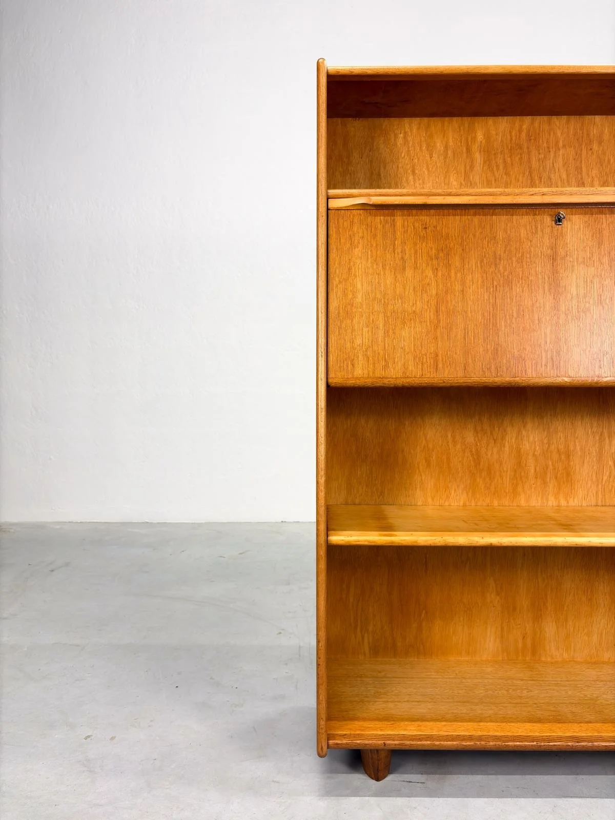 Pastoe 'BE04' Secretaire van Cees Braakman (16).jpeg
