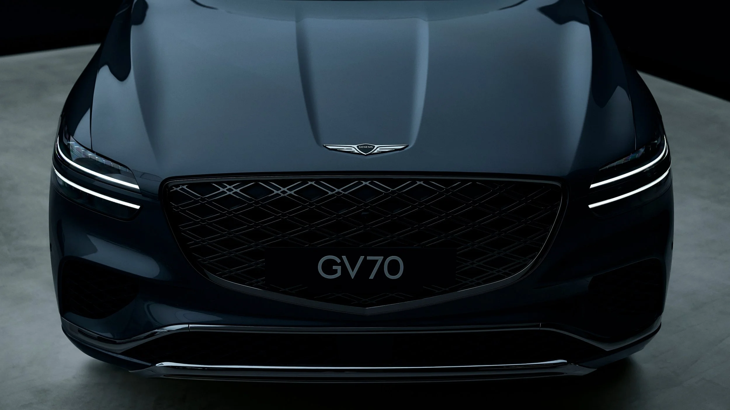 GenisisAustralia_GV70_015 16x9.jpg