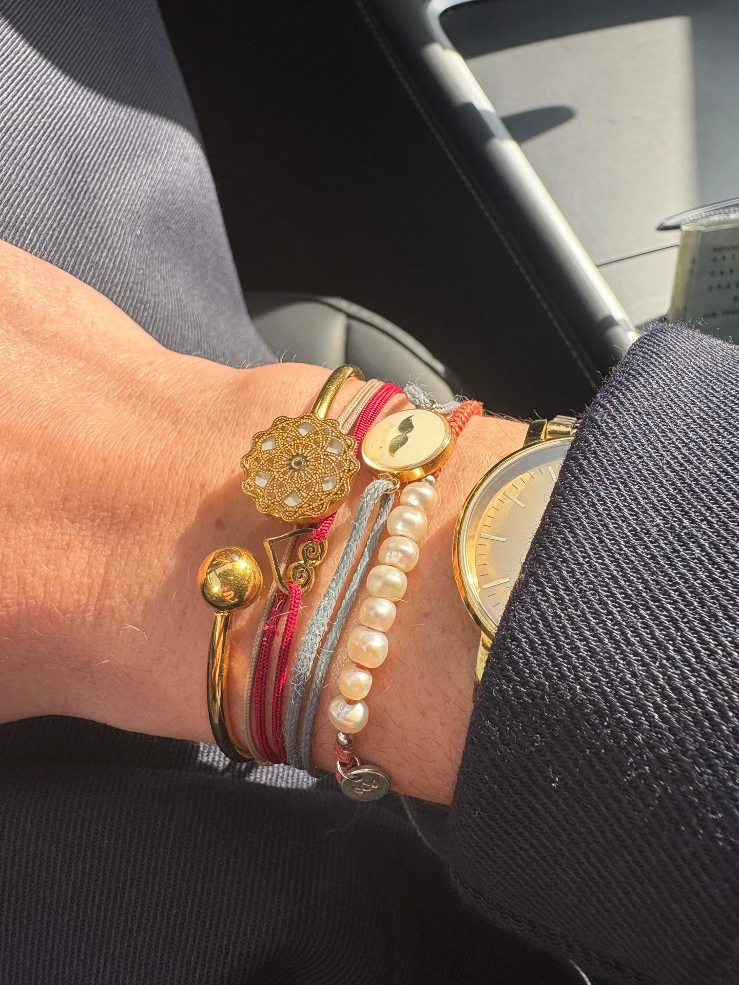 Koliko LEART nakita vidi&scaron; na ovoj slici? 👀
Volim kad mi &scaron;aljete svoje kombinacije!