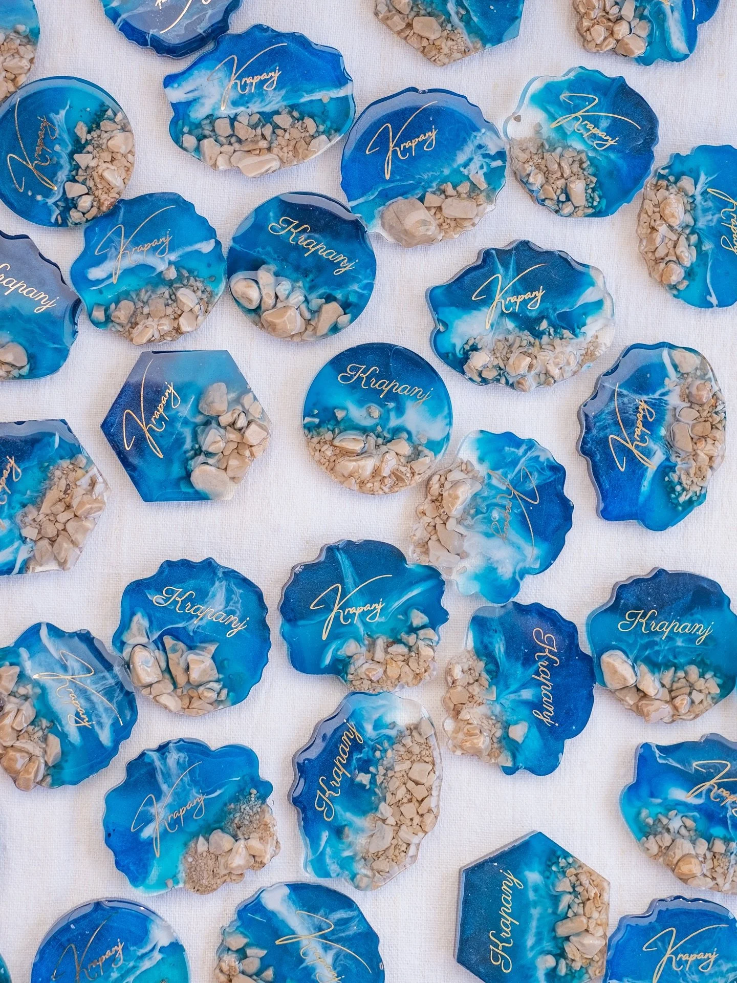 Personalizirani magnetski suveniri za va&scaron;e goste!

Tražite poseban poklon koji će gostima ostati uspomena na boravak kod vas? LEART izrađuje ručne magnete koji se mogu personalizirati nazivom va&scaron;eg grada, apartmana ili hotela.

Svaki je