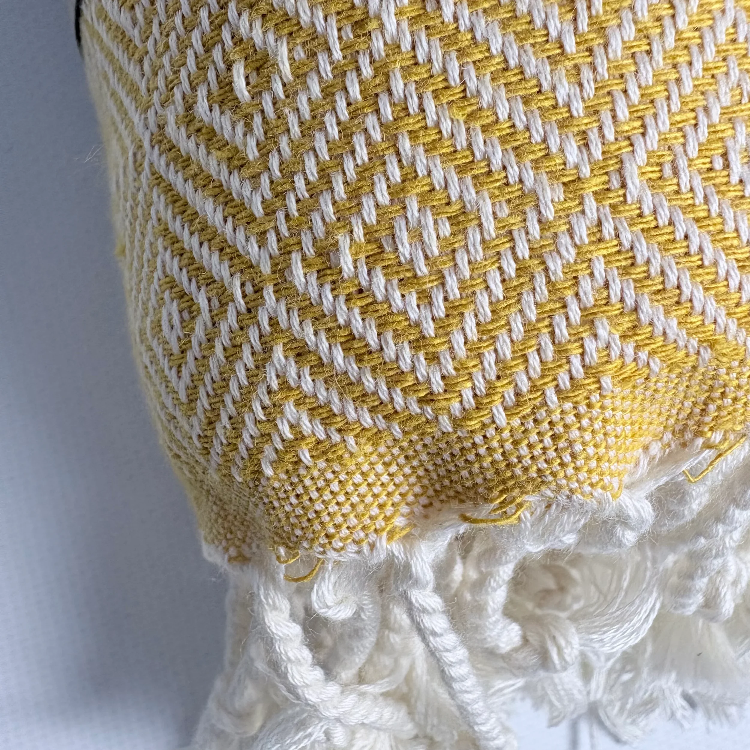 mustard_diamond_mid_border_peshtemal_3.heic.webp