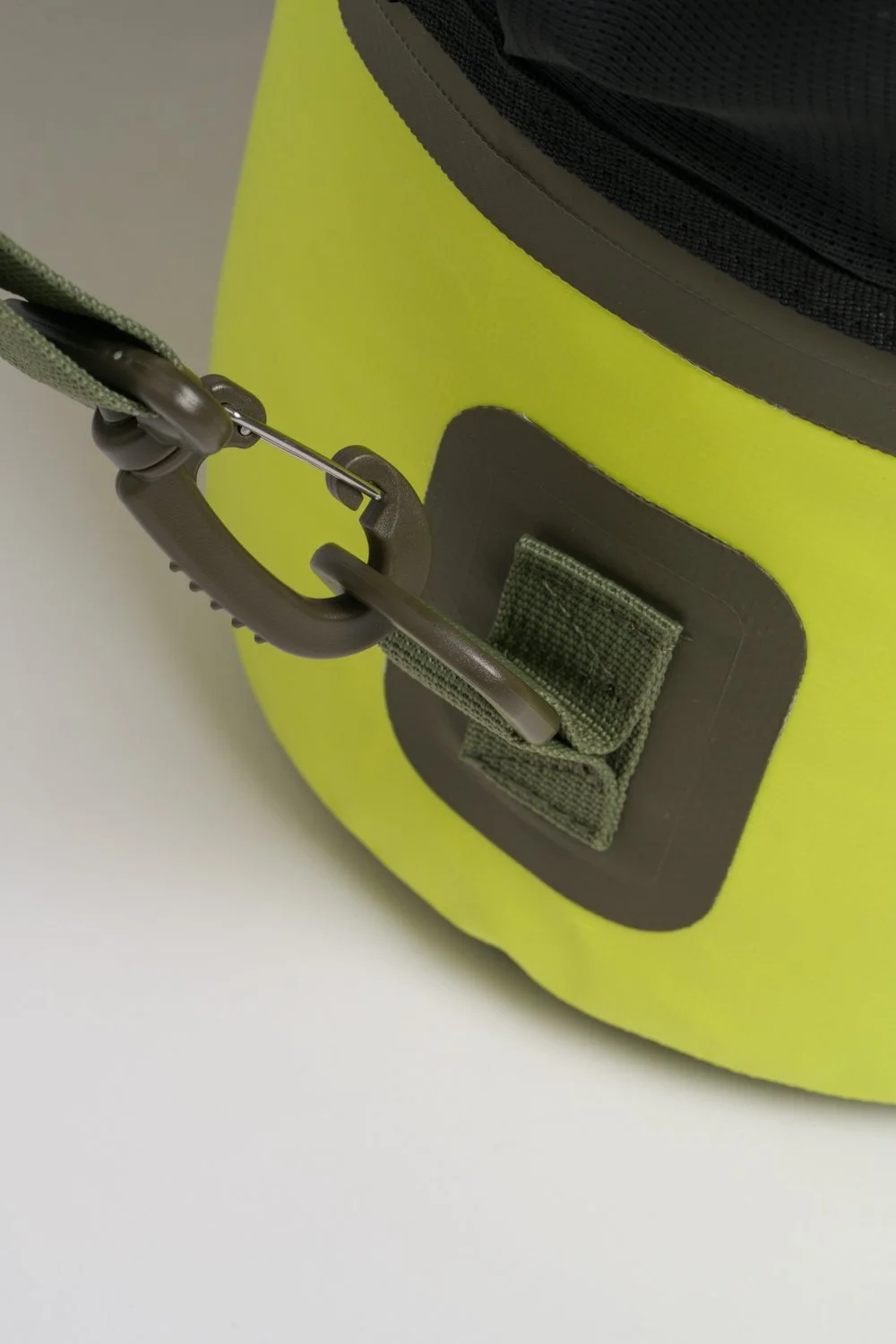 Session Dry Bag 12L Flash Green 8.jpg