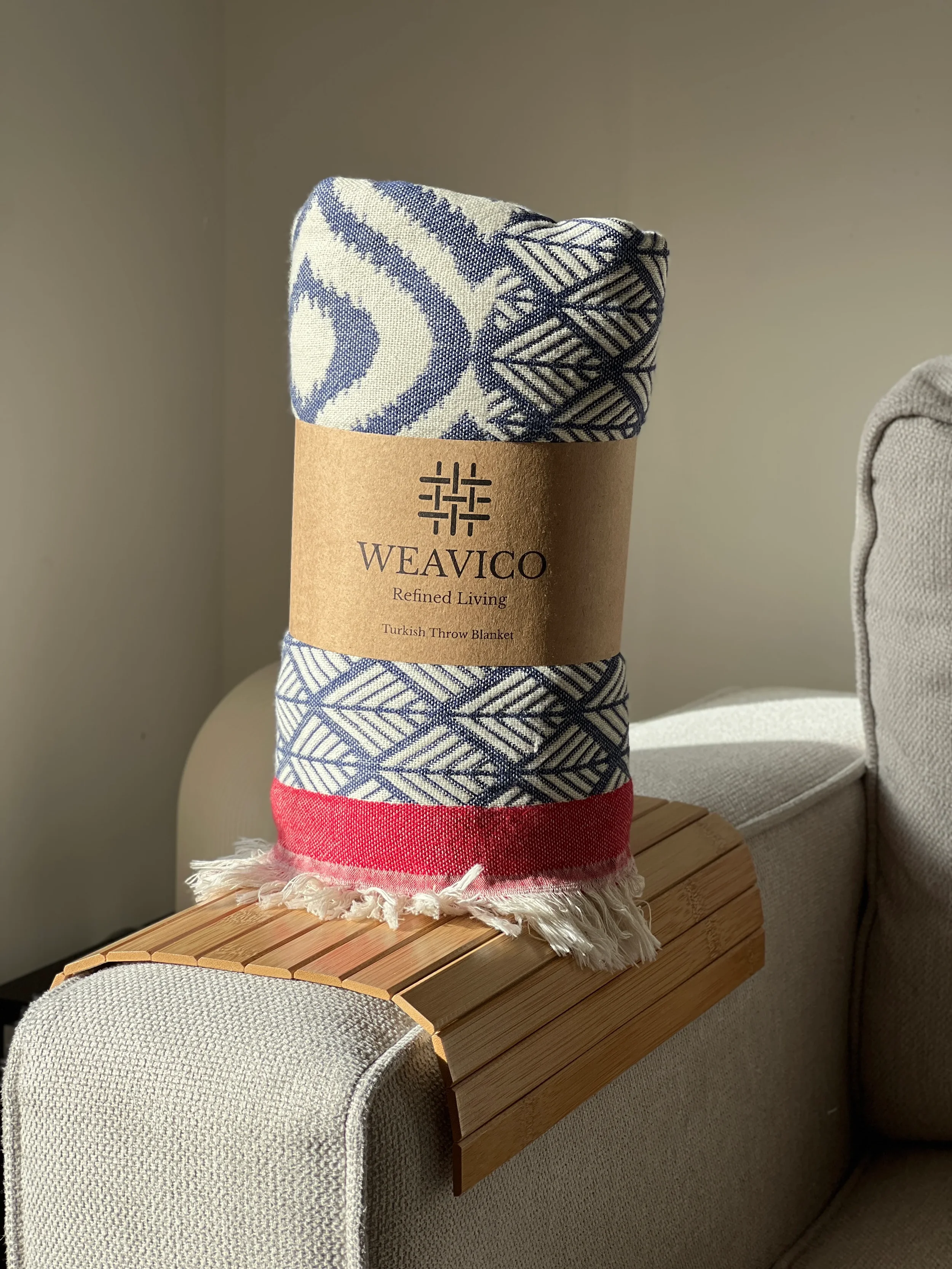 red_navy_throw_5.jpg.webp