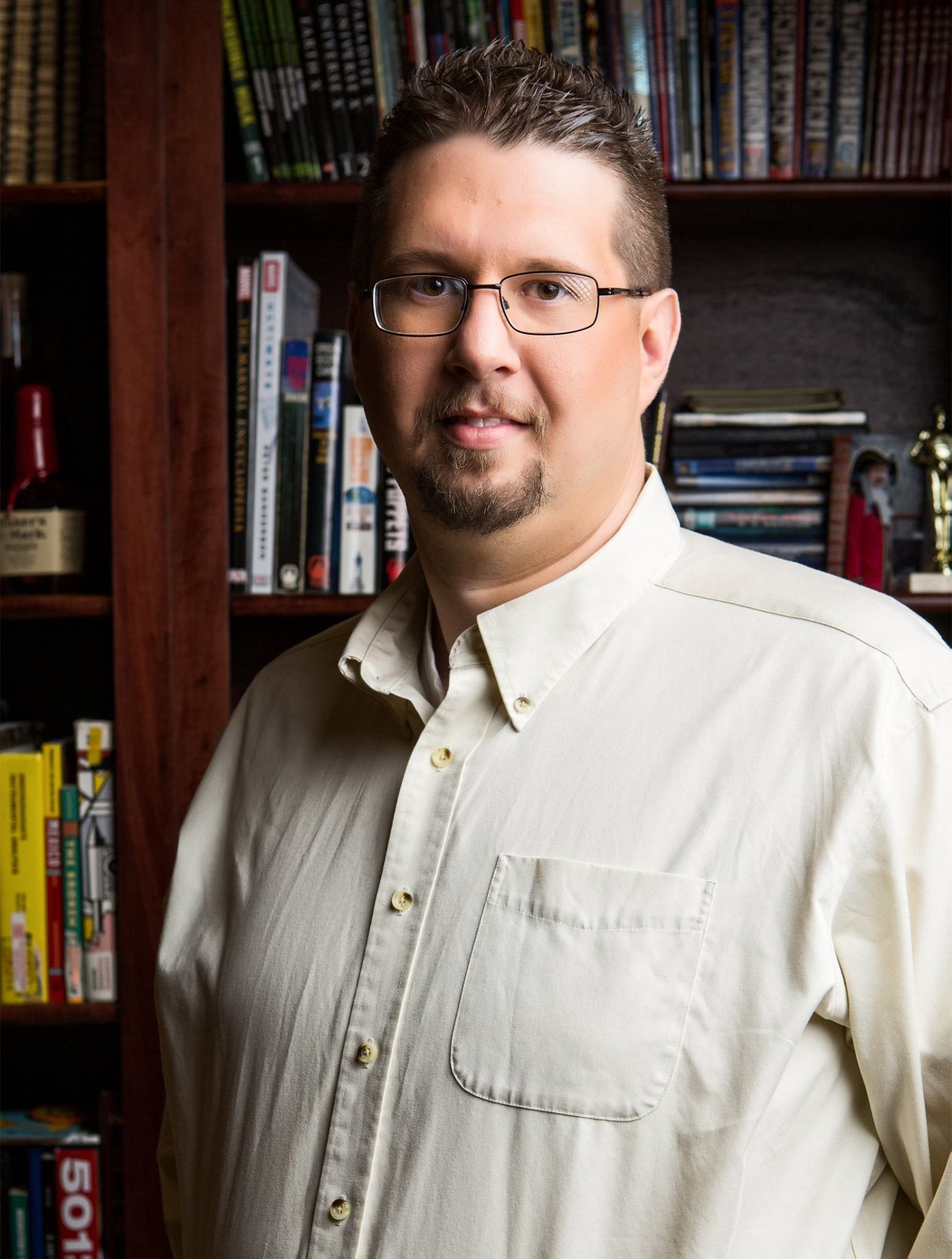 Appalachian Dad writer Joel Brashear based in Hyden Kentucky. Author of Appalachian Dad Lessons Learned and Potluck.