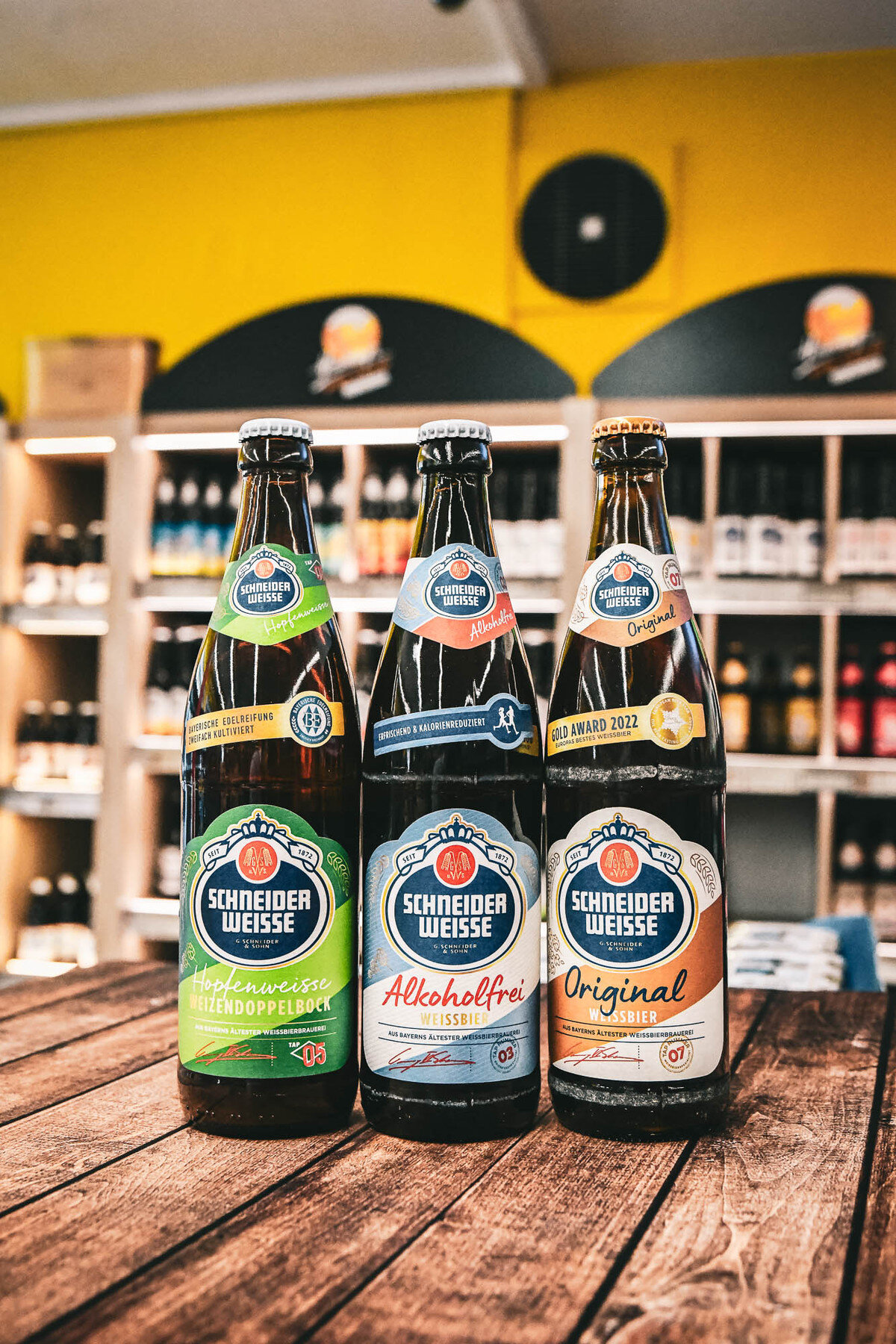 Entdeckt die Vielfalt von Schneider Weisse Bier in verschiedenen ausgezeichneten Sorten! 🍻 Genie&szlig;t den einzigartigen Geschmack und lasst euch von der Qualit&auml;t &uuml;berzeugen. Und falls ihr noch ein Last-Minute-Geschenk sucht, schaut bei 