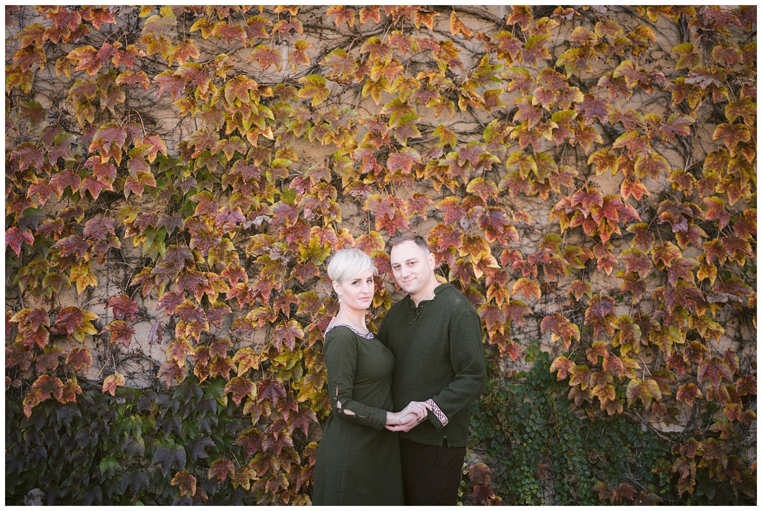 fado-irish-pub-engagement-session-robb-mccormick-photography_0014.jpg