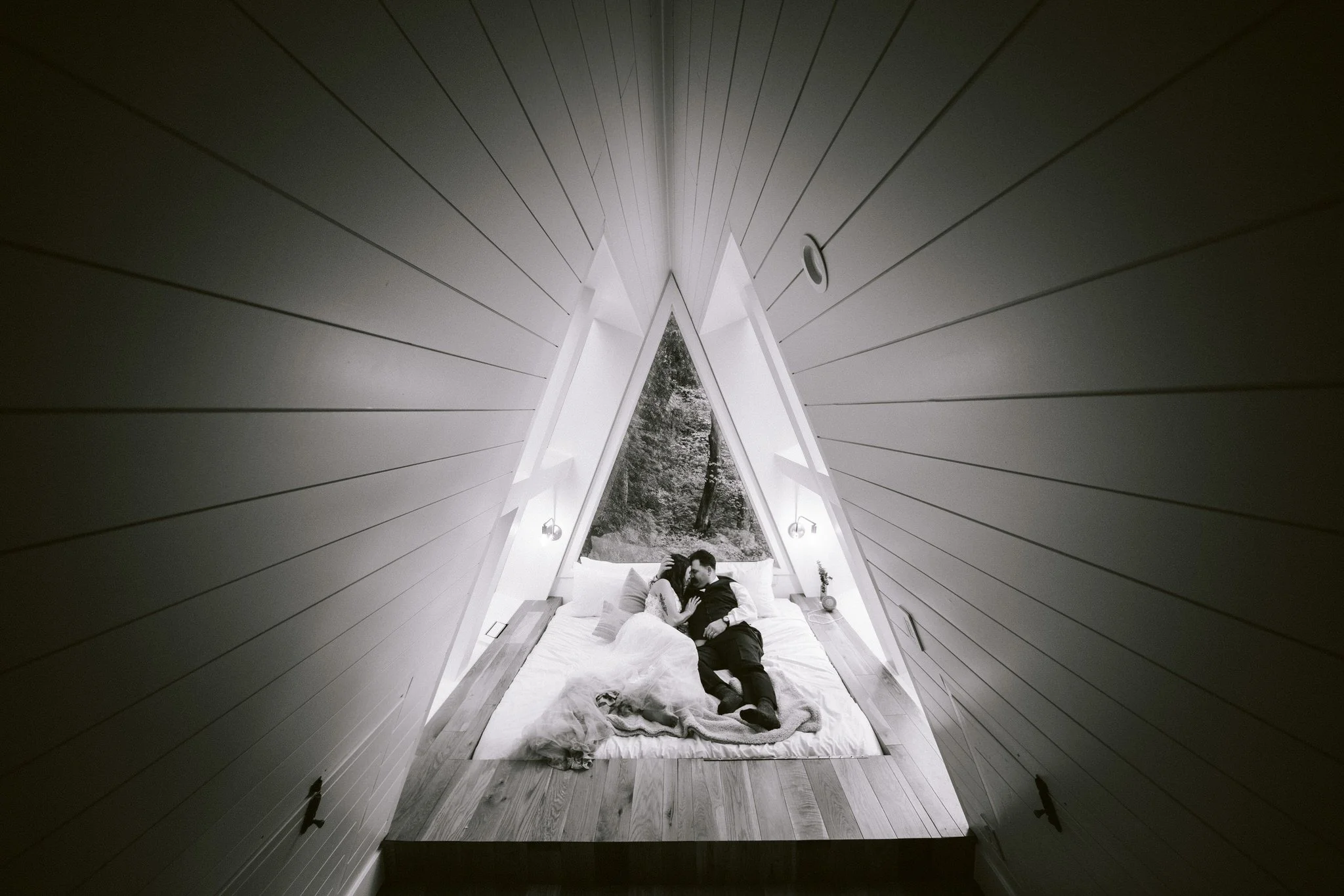 Why a "Moment-Driven" Wedding Day Means Better Photos (and Zero Photo Fatigue)