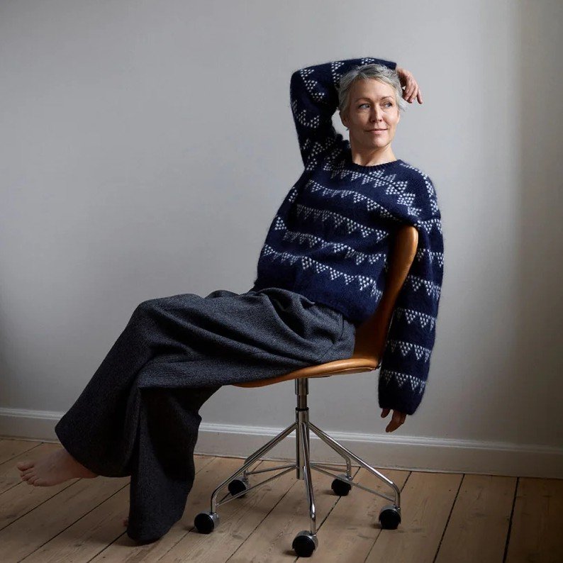 Anne Ventzel - Grape & Gramma Sweater.jpg
