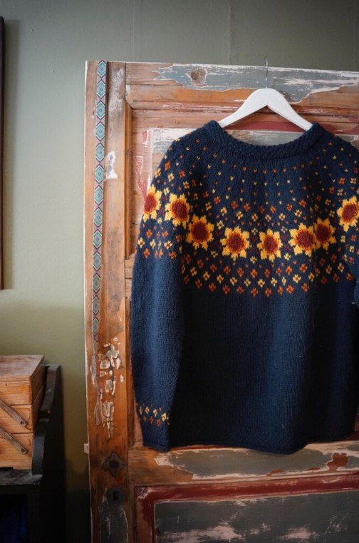 Linka Neumann - Pokhara Sweater.jpg