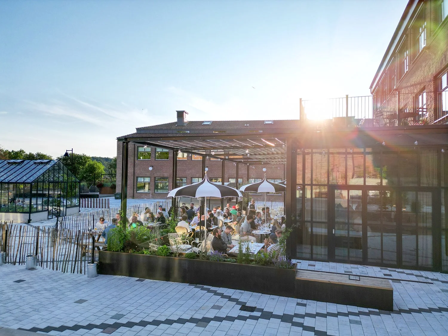 Kvarter Väveriet, La Tessitura uteservering