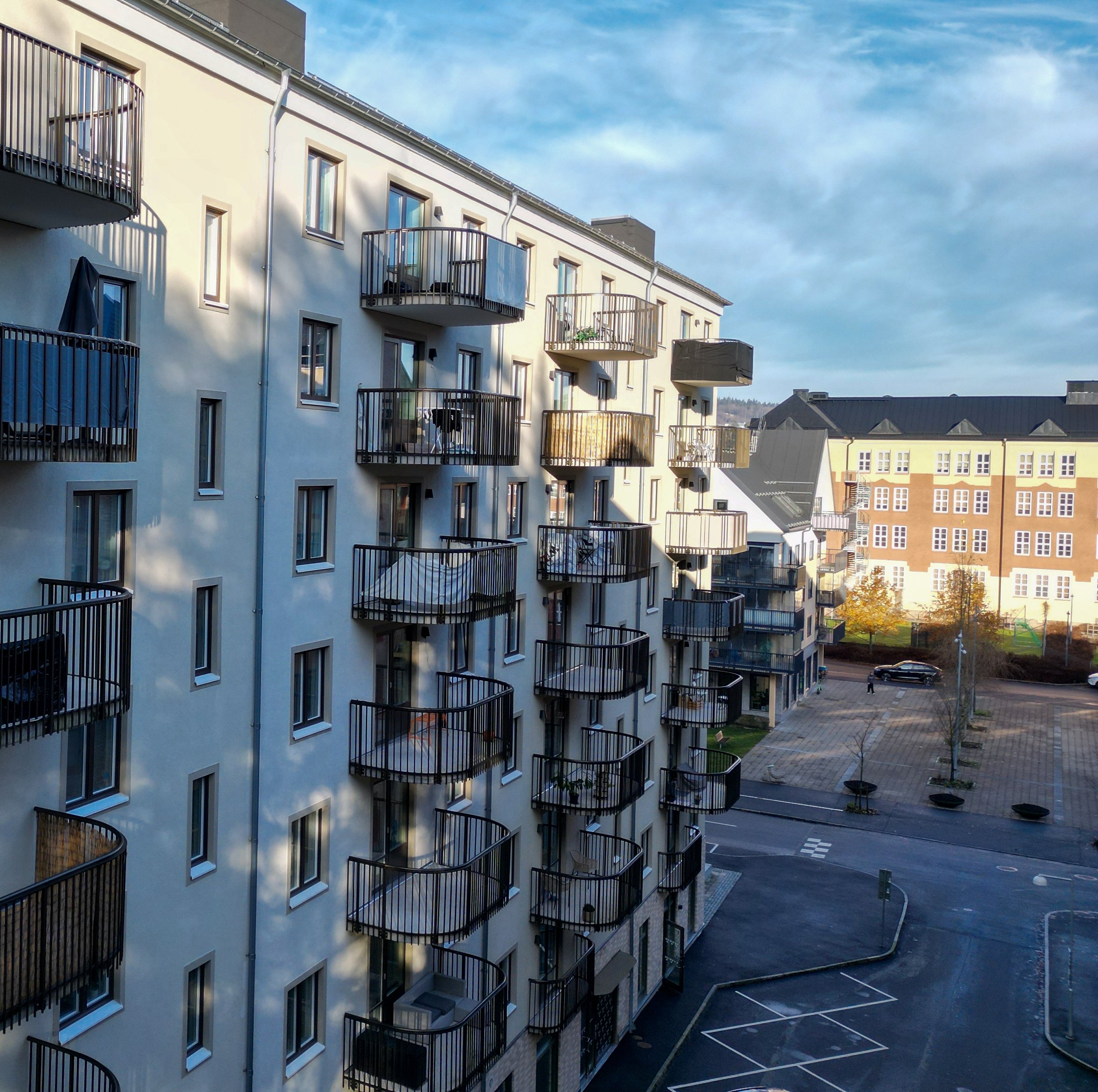 Lediga lägenheter nära skola