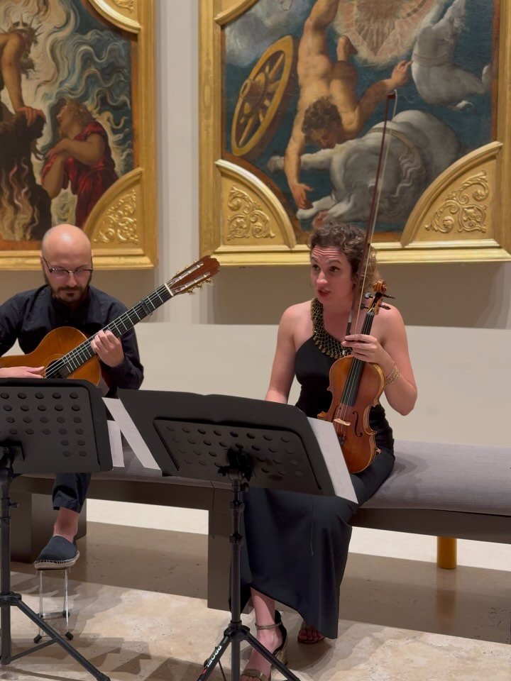Ieri con il @tiumoduo presso le @gallerie.estensi di Modena! 
Magia pura.. ❤️🫶

&Egrave; stata una settimana intensa che mi ha portata su e gi&ugrave; per l&rsquo;Italia con repertori diversi ed in contesti completamente differenti tra loro. 
Adesso