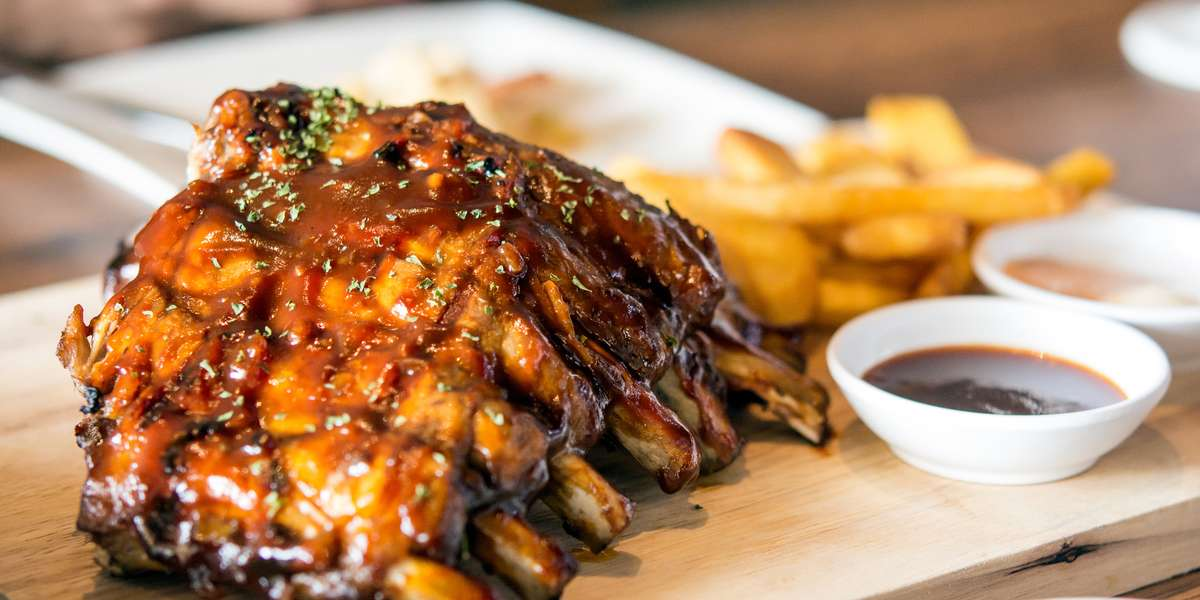 Johnson Brothers BBQ Compton