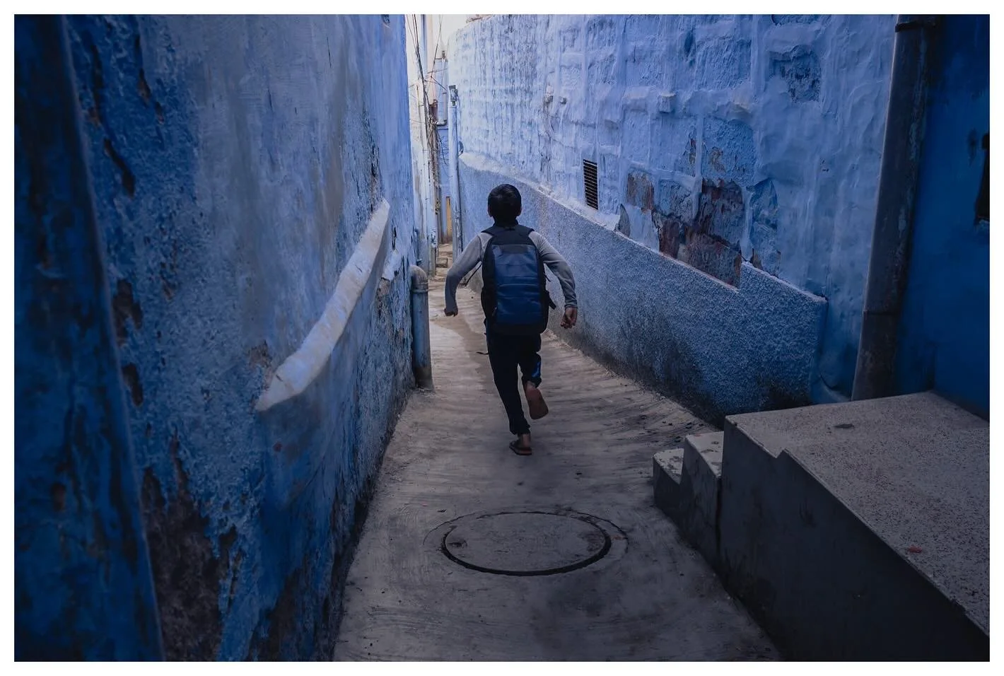 Rajastan in color | Part III
.
.
.
.
.
.
.

#streetphotography
#thinkverylittle
#everybodystreet
#ourstreets
#street_me_up
#tdmmag
#street_avengers
#bnw_demand
#dreaminstreets
#SPiCollective
#SPi_Travel
#tdmmag
#streets_up_north
#streetphoto_asia
#my