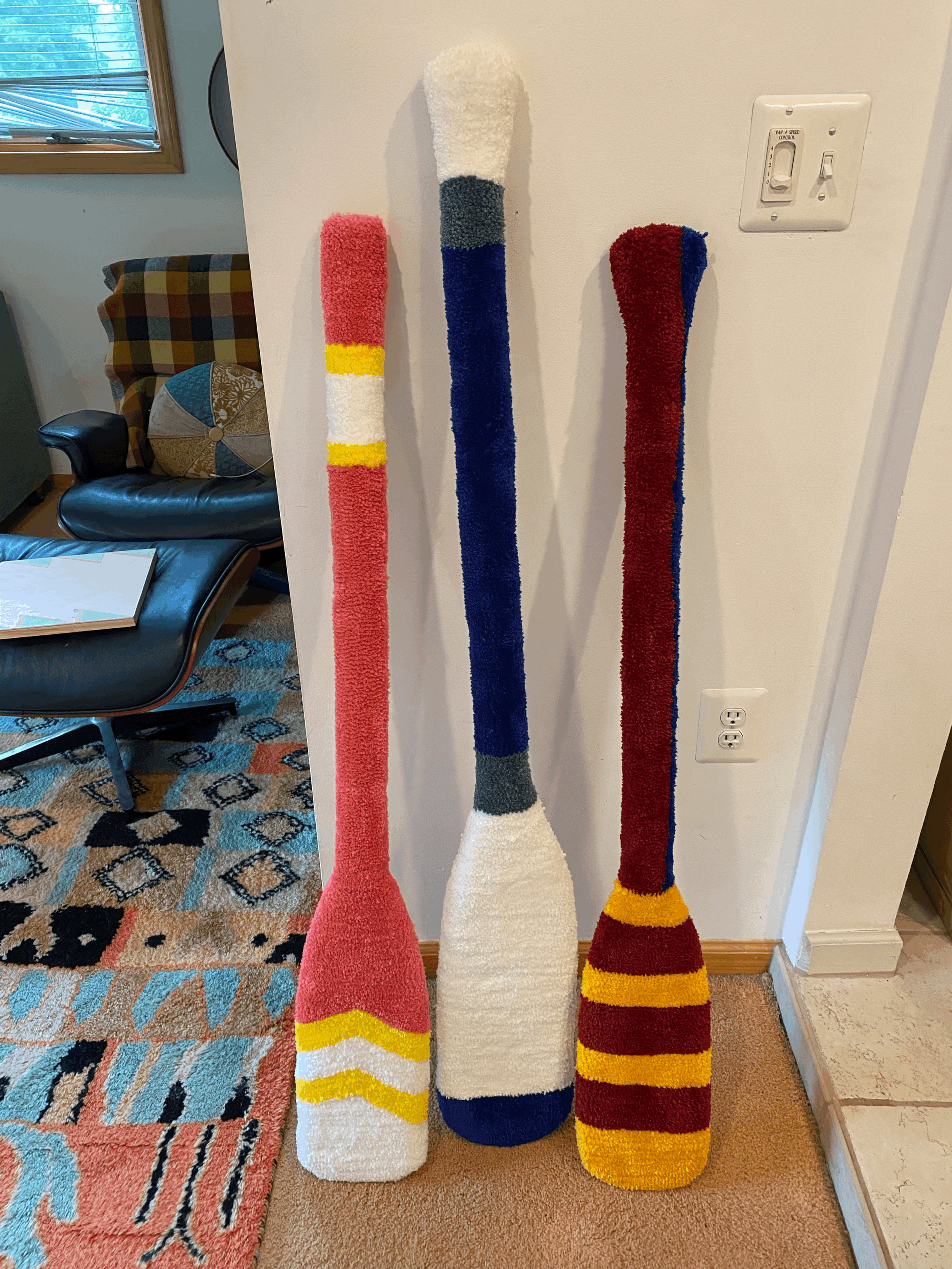 Maroon & Gold Oar