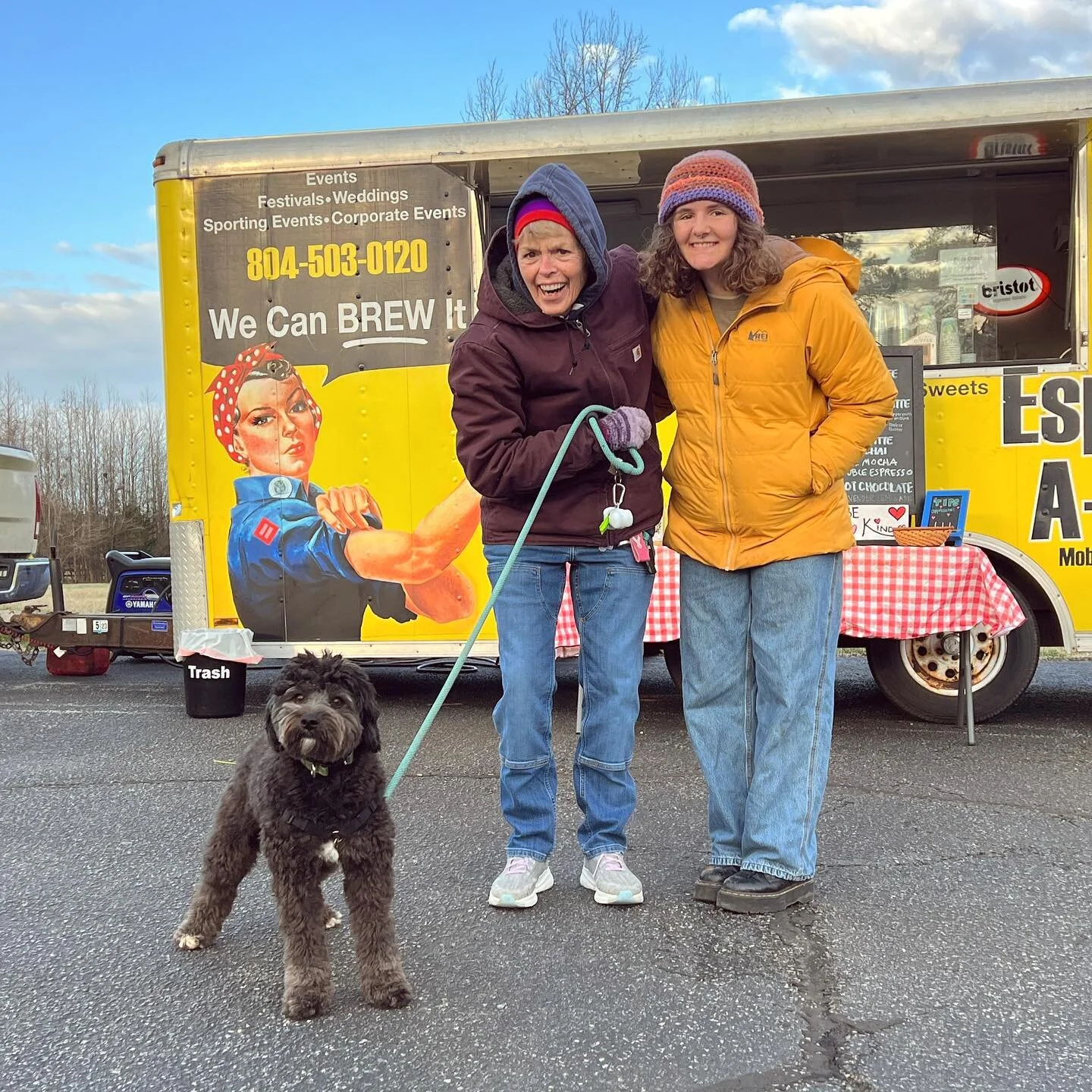 We had a blast at @edwardjones in Rockville this morning! Definitely felt the (puppy) love! 🐾 Happy Valentines Day! 💌☕️