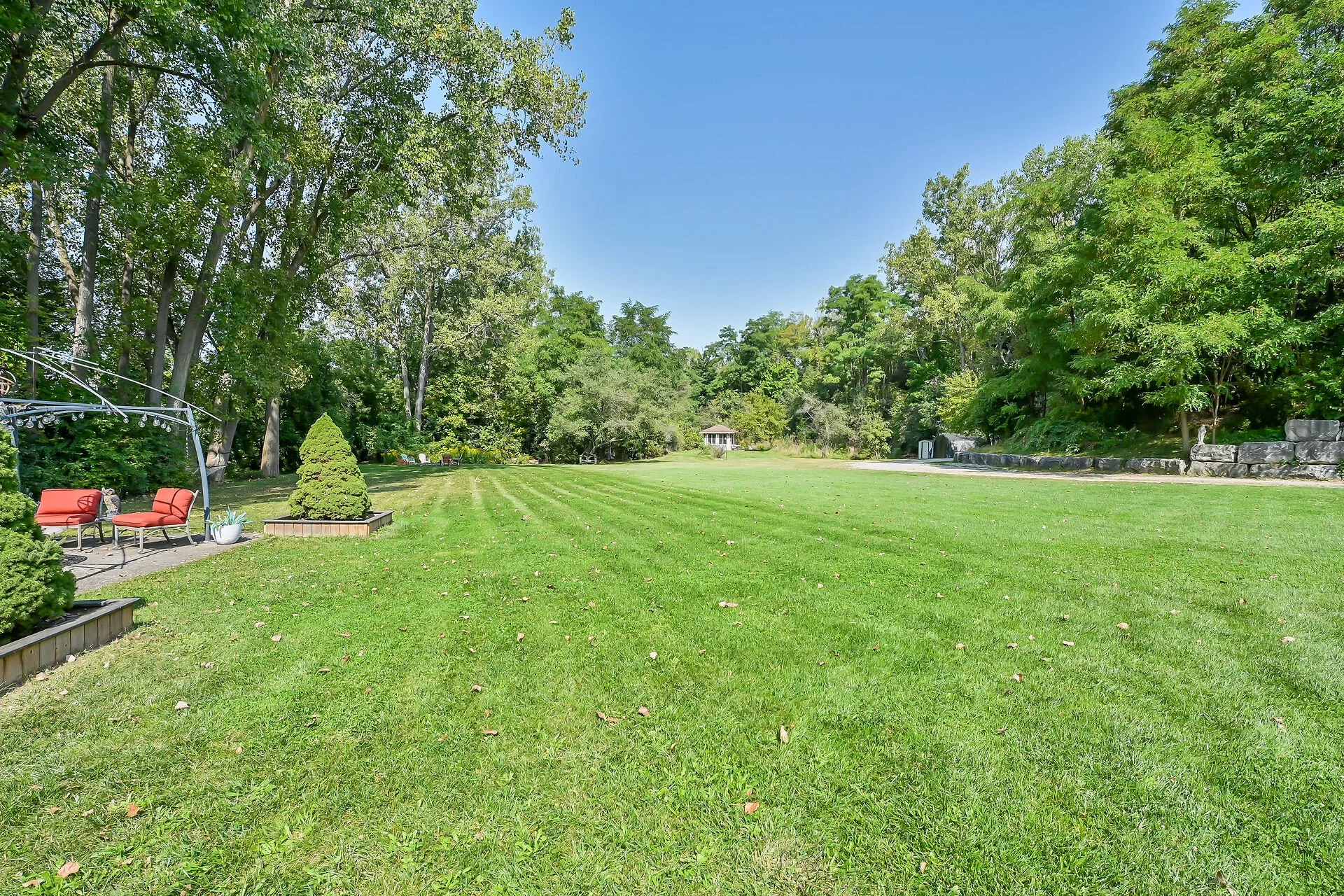 virtual-tour-350687-92.jpg
