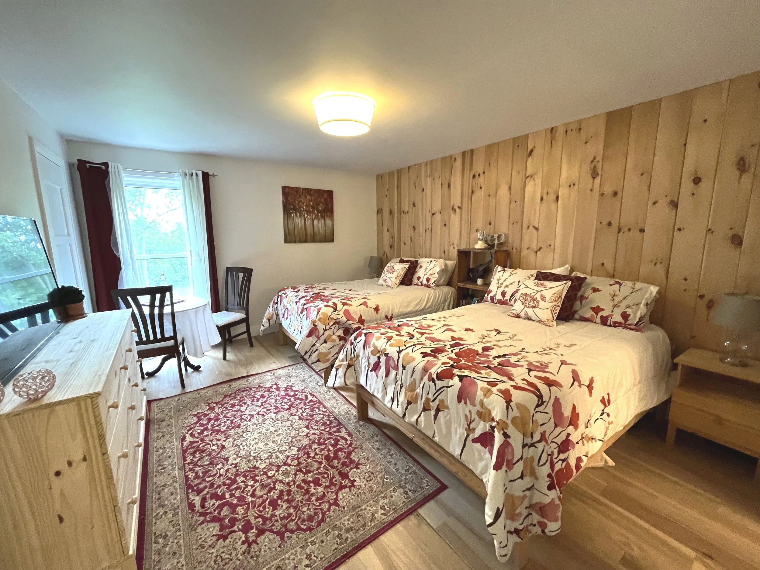 Rooms & Rates — The Mulberry House on the Grand