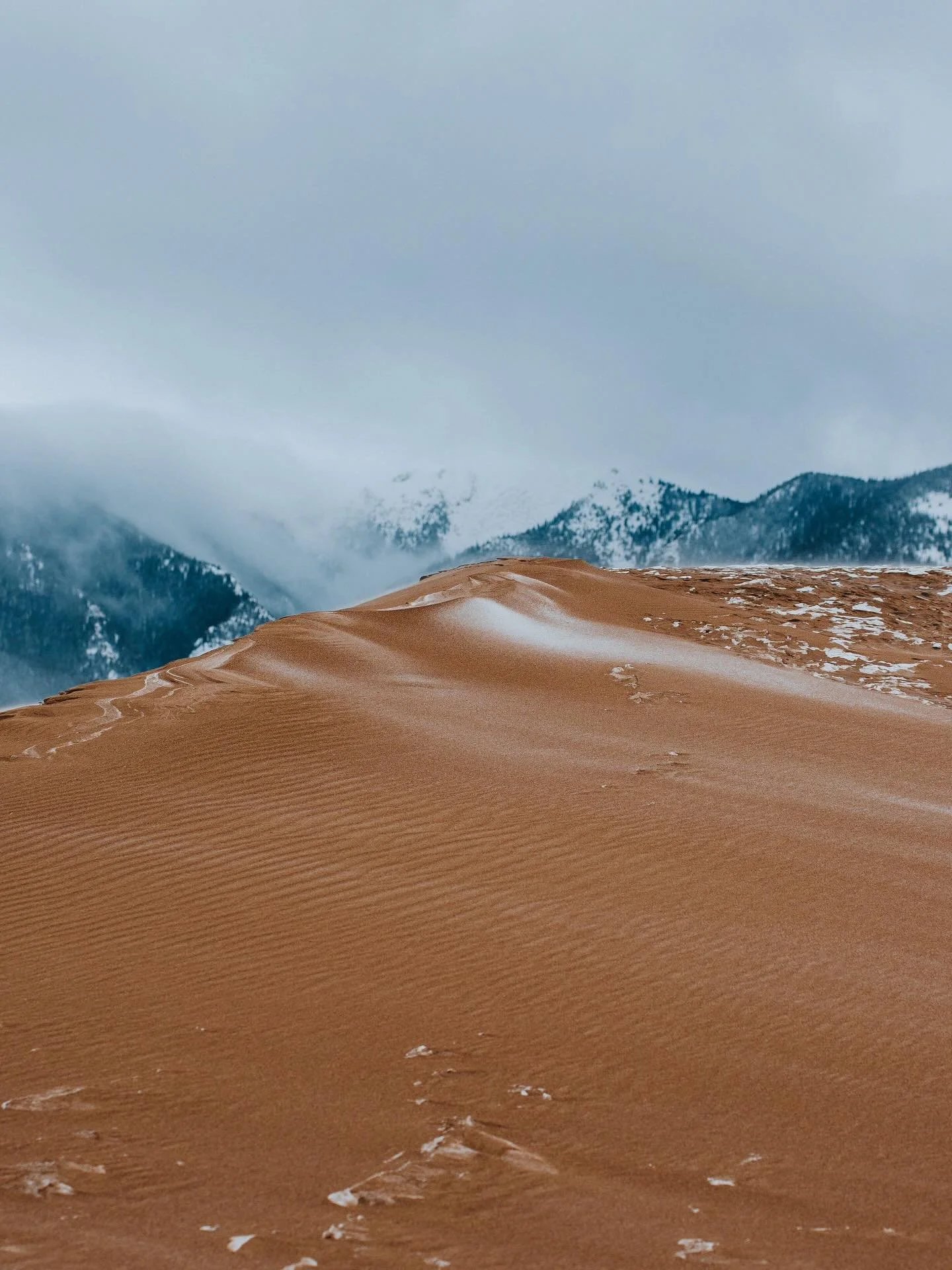 Great Sand Dunes in a snowstorm ❄️