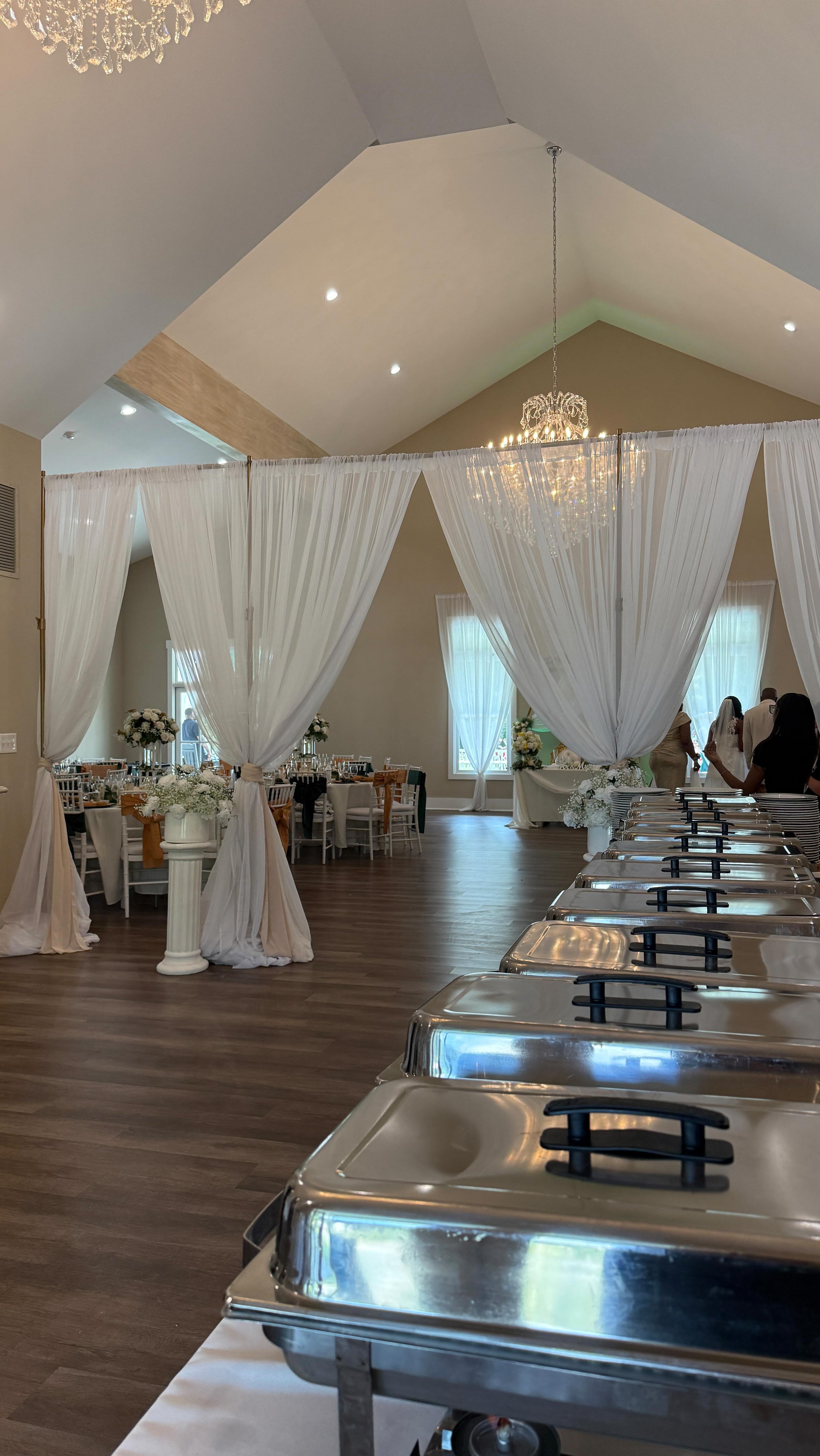 Whether you’re saying “I do” or just want to feed a hungry crew, Chef Rob’s Cafe & Bar has you covered!
Weddings, birthdays, or backyard vibes—we cater everything with that Caribbean kick.
Reserve your catering today