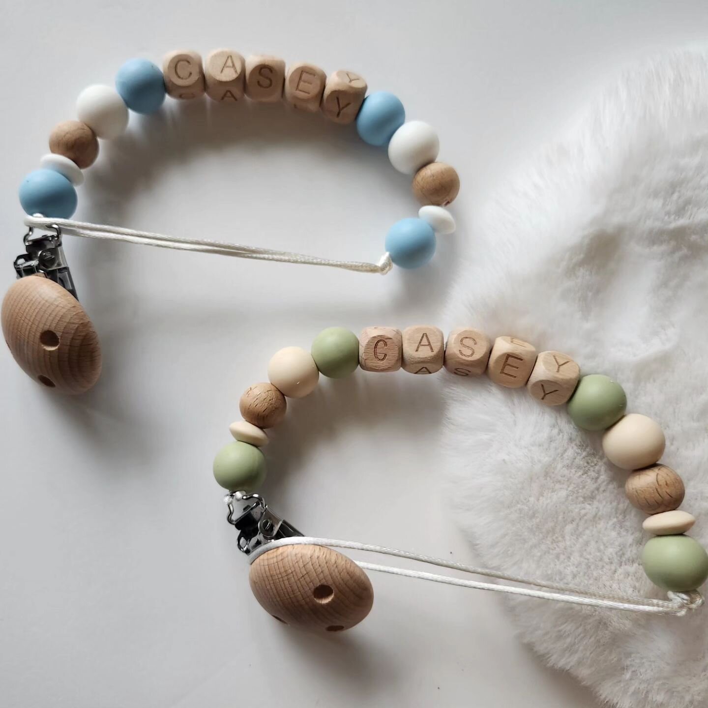 The sweetest MAMA to be ordered two clips for her baby due in March 2024. 💚🩵🩶
