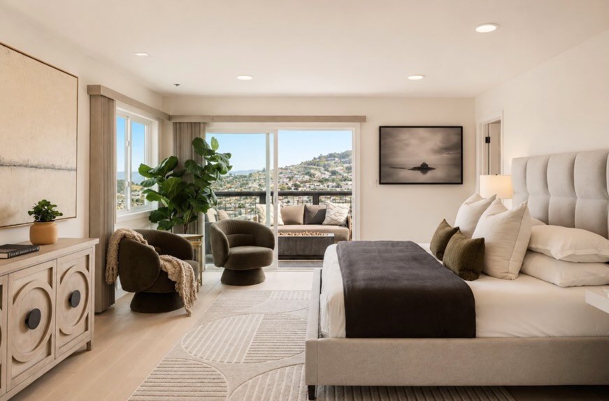 199 Margaret Ave, living up to its Oceanview neighborhood name. 

#sfre #sfhomestaging #sfrealestate #sfviewhome #resastager