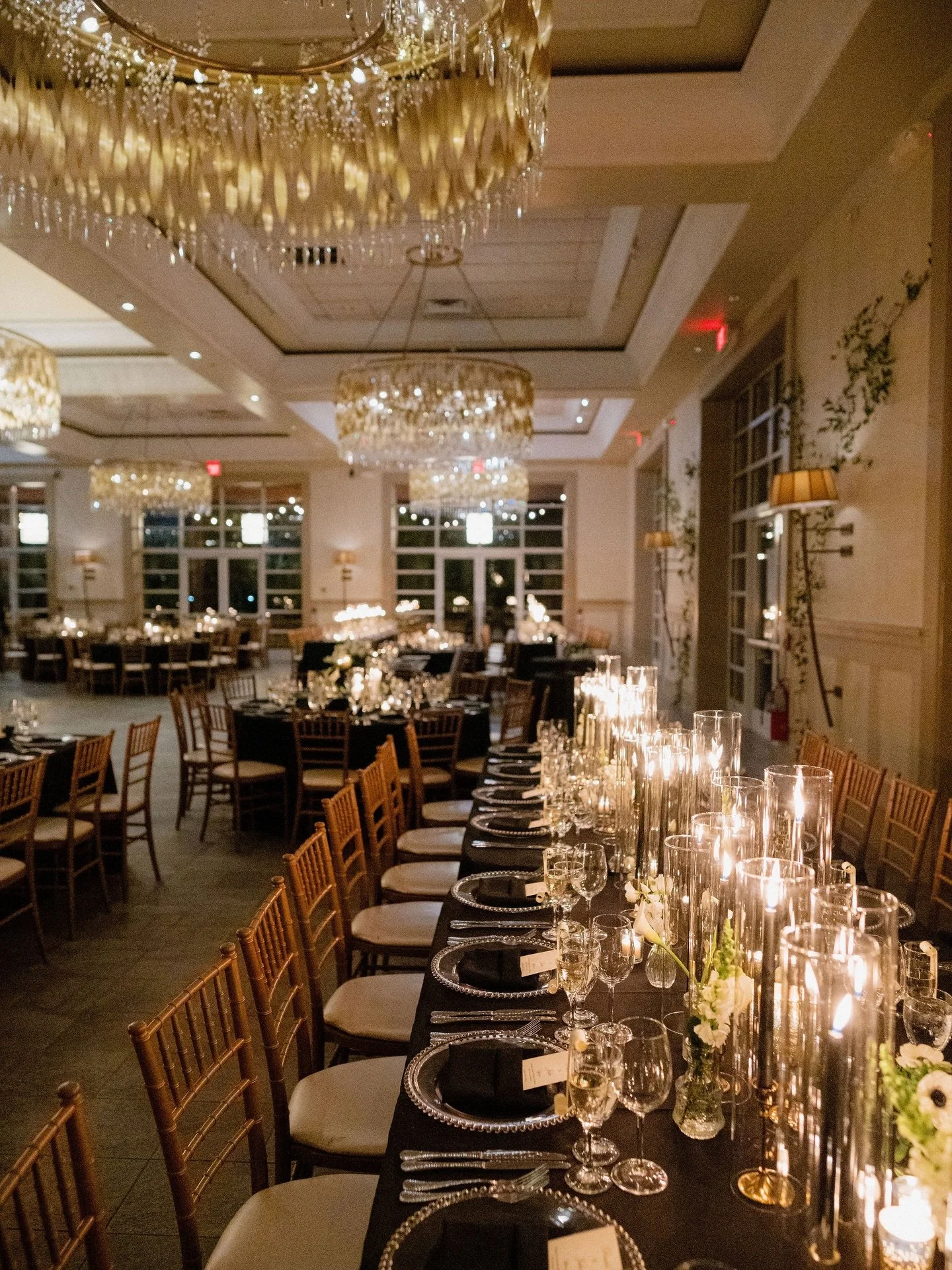Where love gathered, candles flickered, and florals bloomed in celebration of two hearts becoming one ✨🕯️

Photo | @pivkostudio 
Venue | @stonehousenj
Planner | @honeycombprinceweddings 
Florist | @wild_floweress_design_co

#wildfloweressdesignco #n