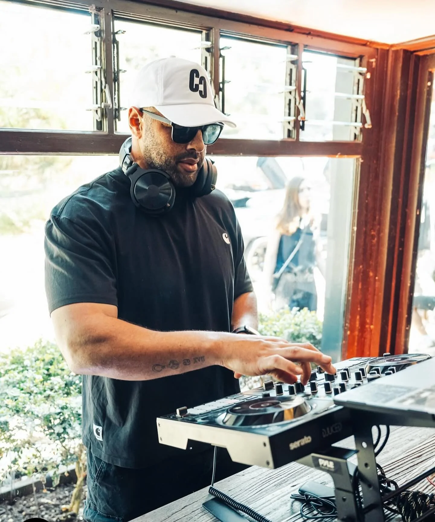 Coffee w/ a Side of House Music 🔥

Check out @carmelvalleycoffee  for the best coffee

@eccentricaofficial 

#montereycarweek
#carweekdj
#Montereycarweekdj