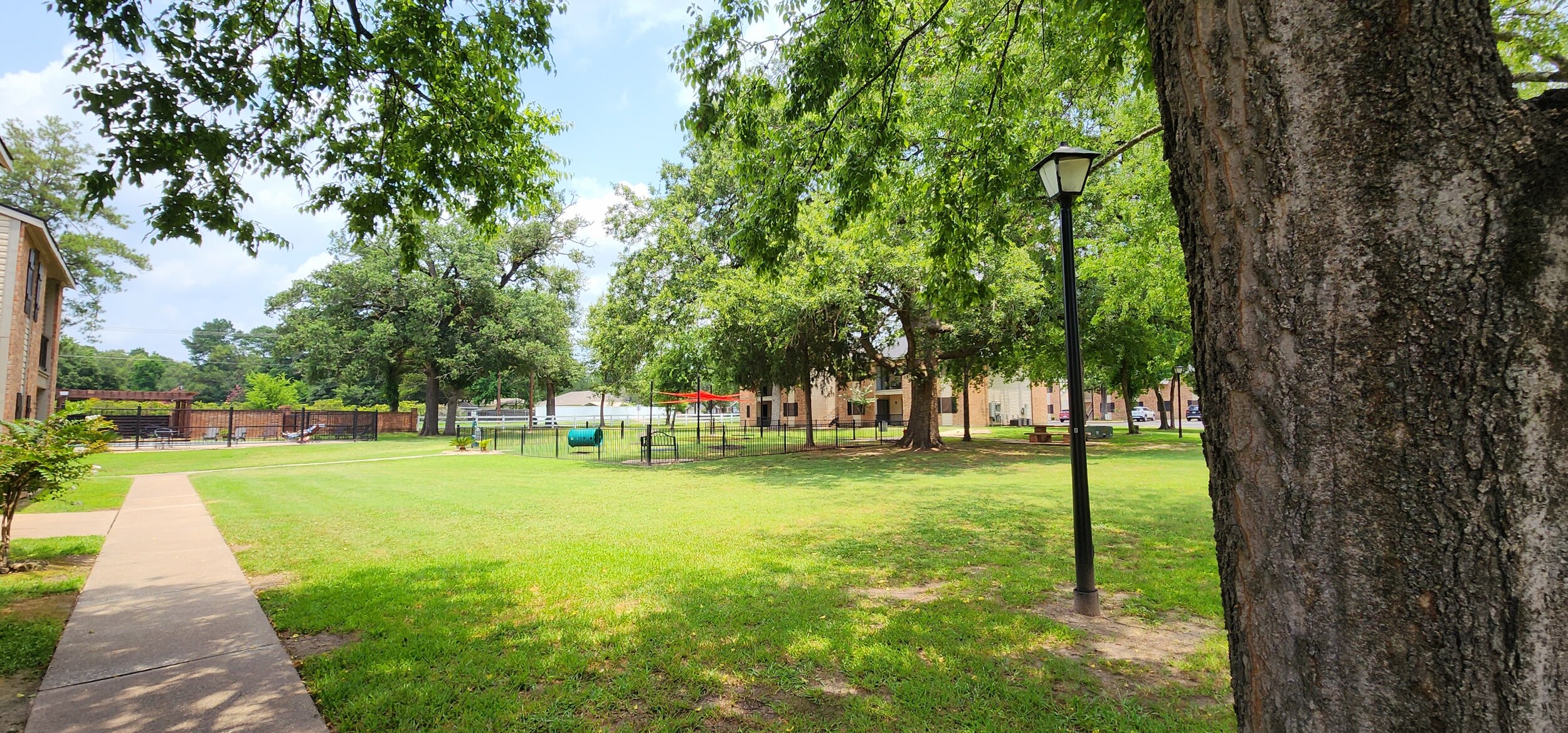 About — Great Oaks Apartments