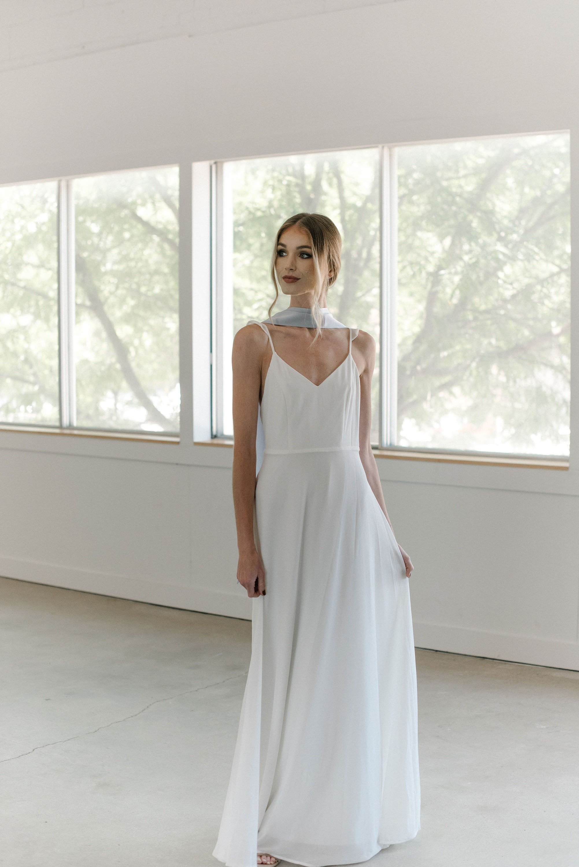 https://i.etsystatic.com/5546867/r/il/87c581/5287697179/il_fullxfull.5287697179_qpbn.jpg