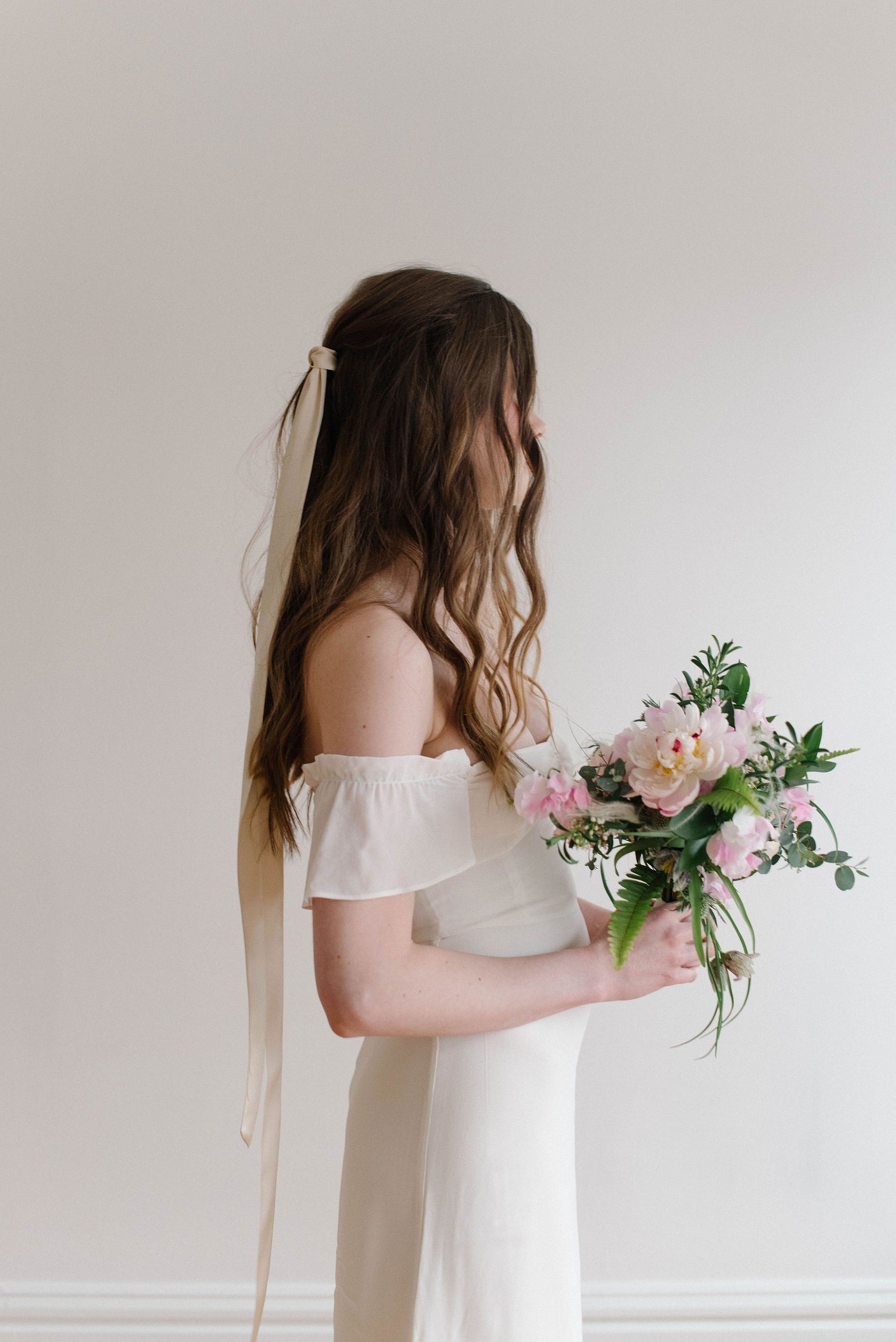 https://i.etsystatic.com/5546867/r/il/e98cf8/3788764230/il_fullxfull.3788764230_rcle.jpg